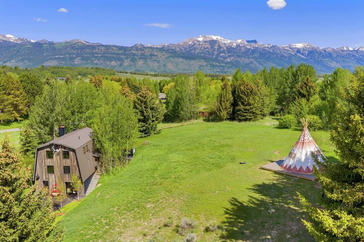 Luxe Barnhouse in Jackson Hole, Wyoming