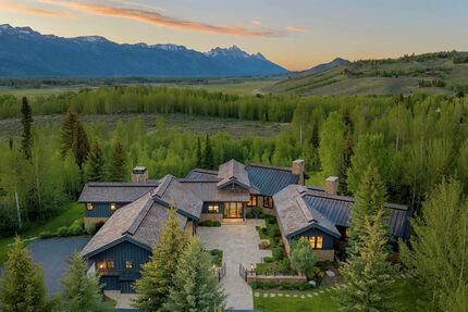 Teton Crest Lodge