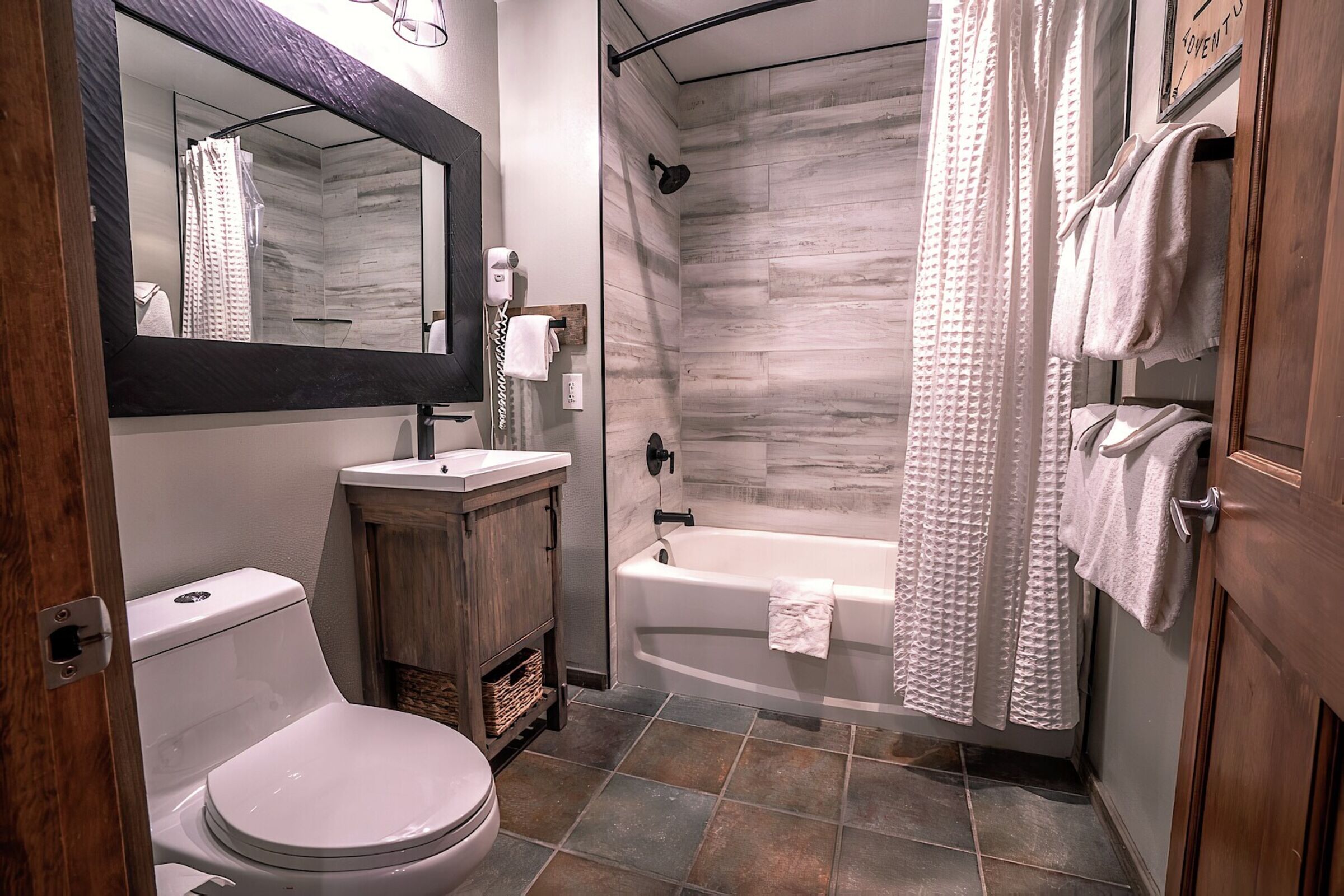 #1205 - Bathroom