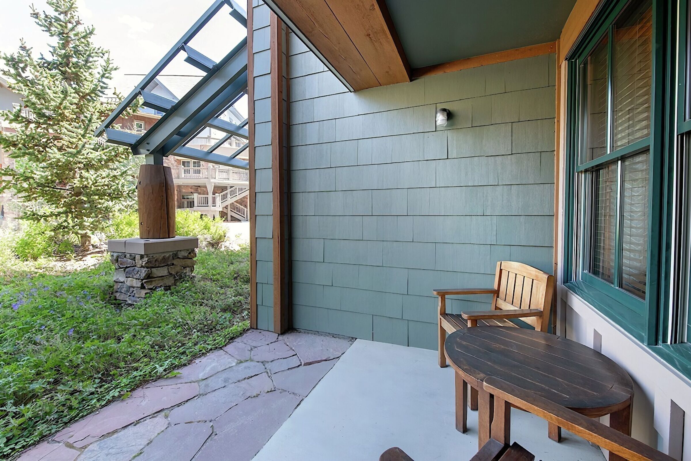#1102 - Patio