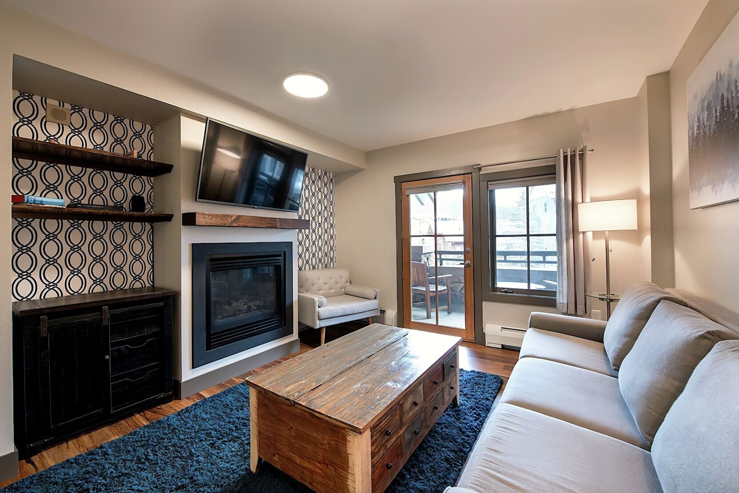 #1214 - Living Area