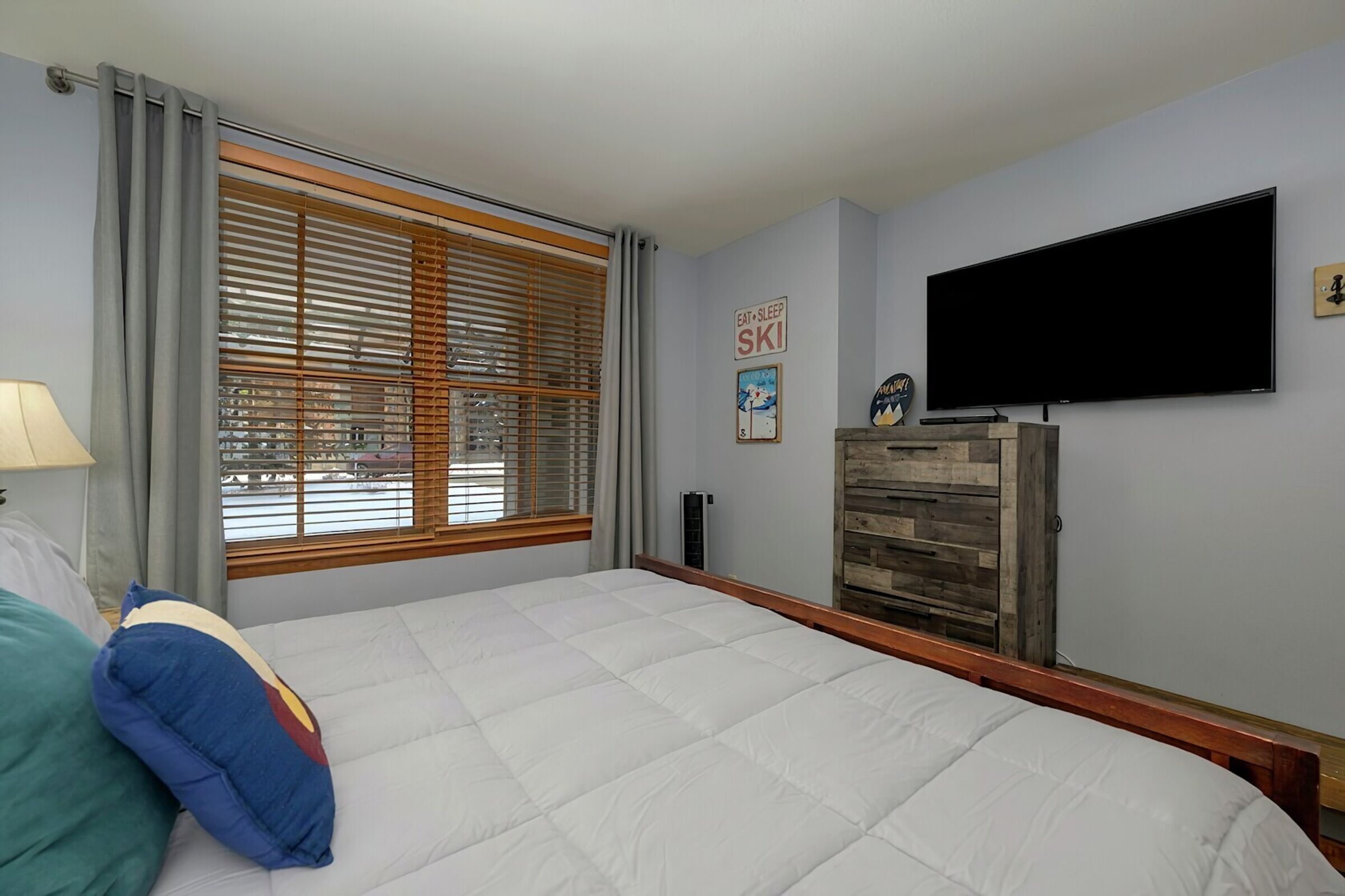 #1100 - Bedroom
