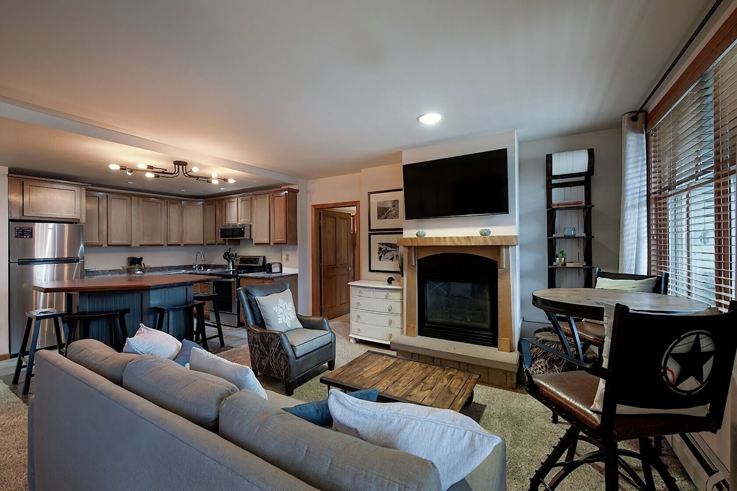 Living Area & Kitchen