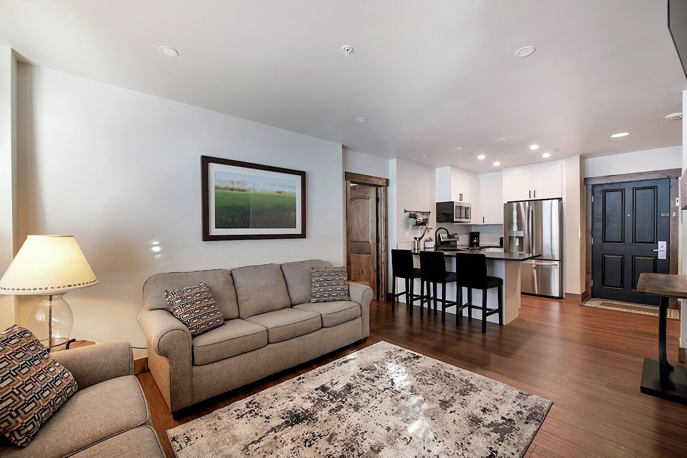 #1309 - Living Area & Kitchen