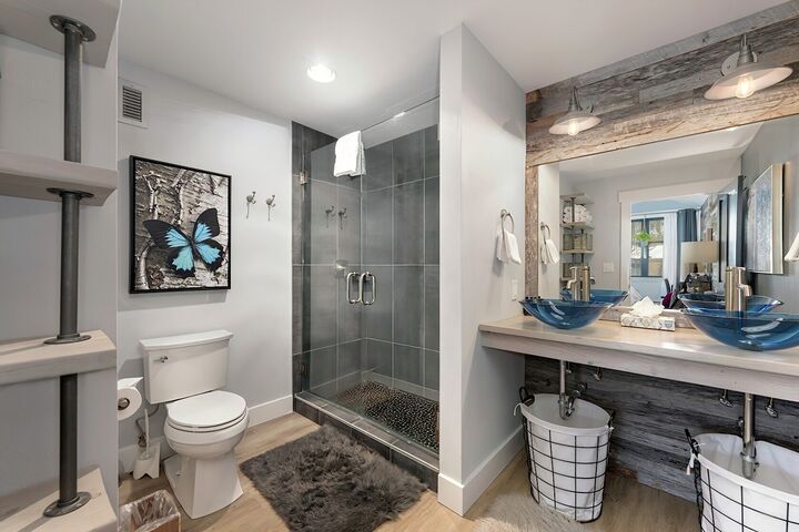 Master Ensuite Bathroom