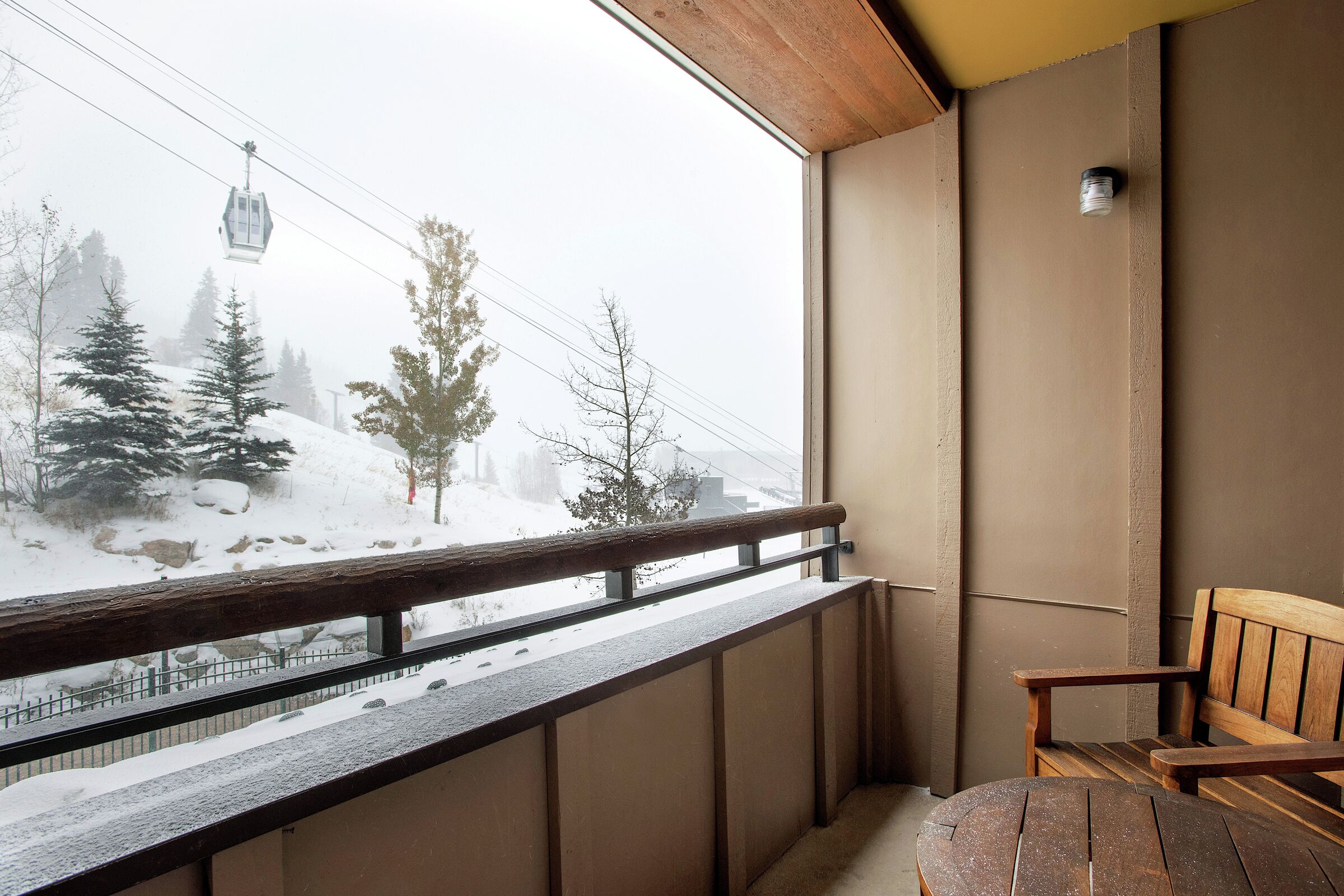 #1315 - Balcony
