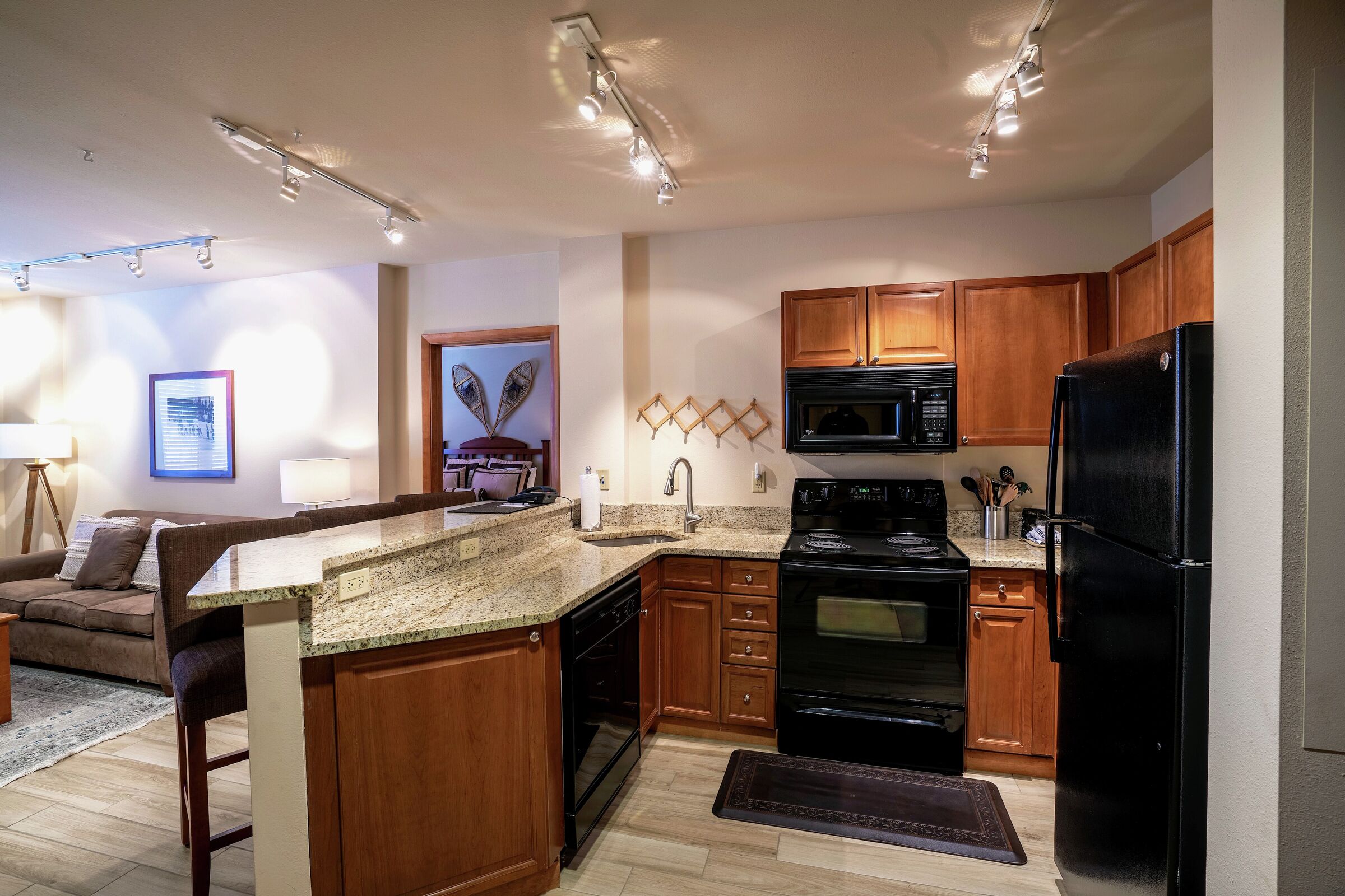 #1321 - Kitchen