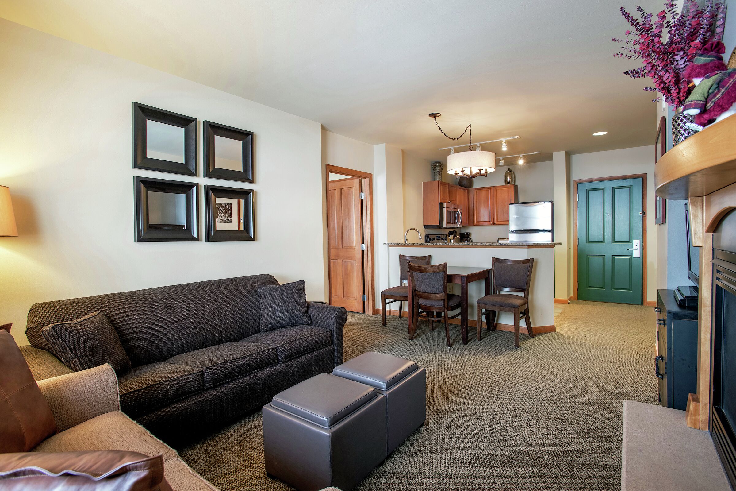 #1415 - Living Area