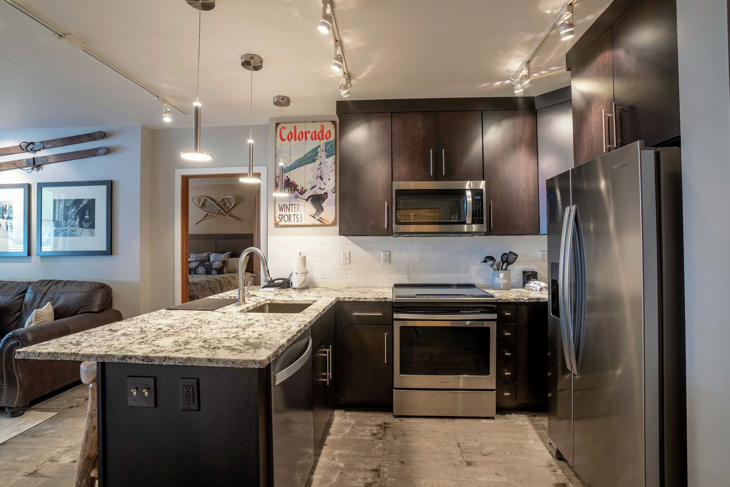 #1509 - Kitchen