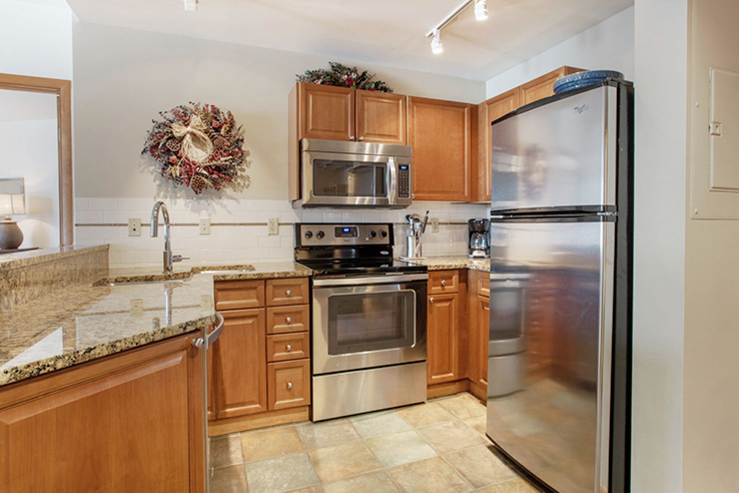 #1516 - Kitchen