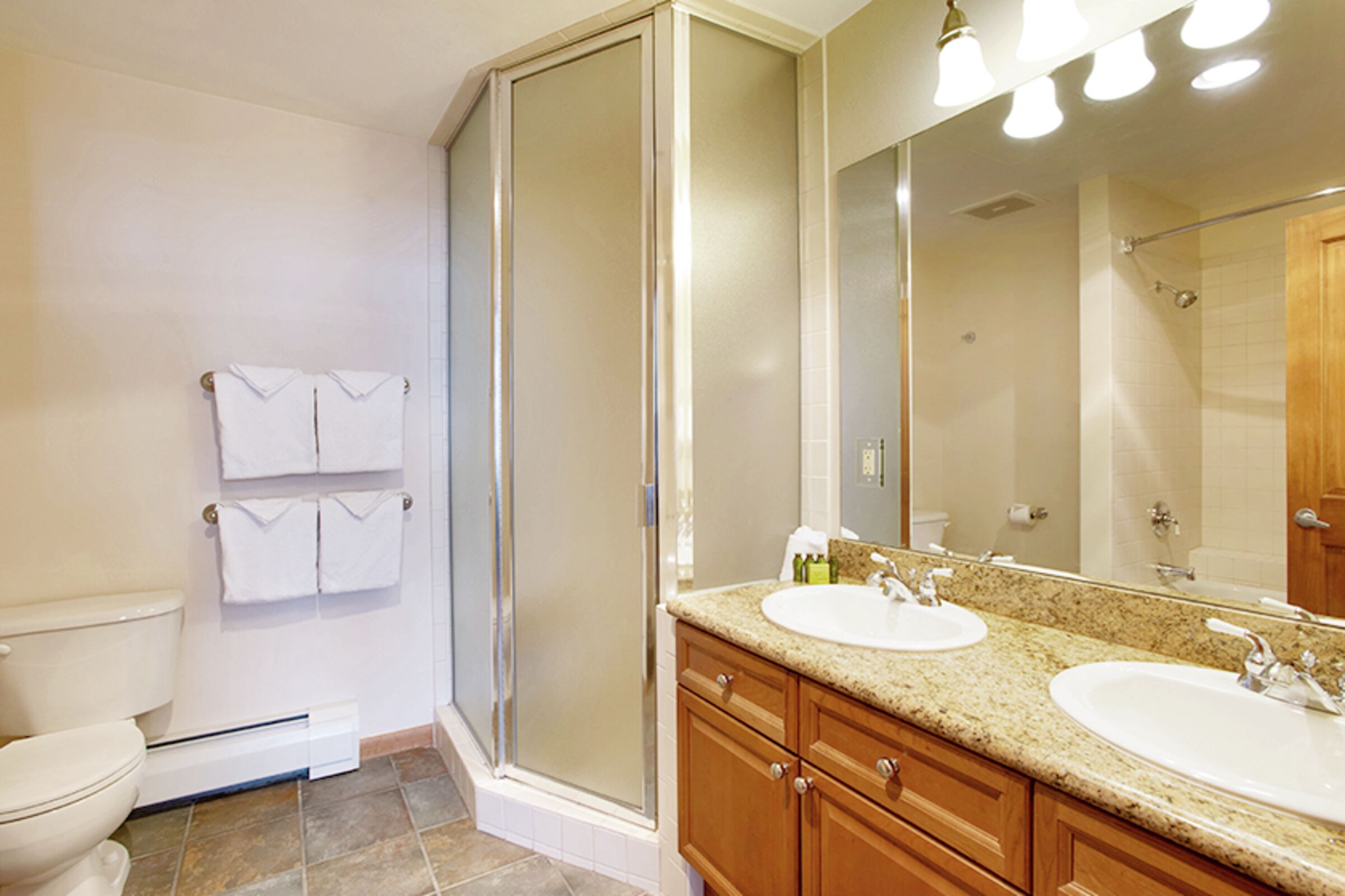 Master Ensuite Bathroom