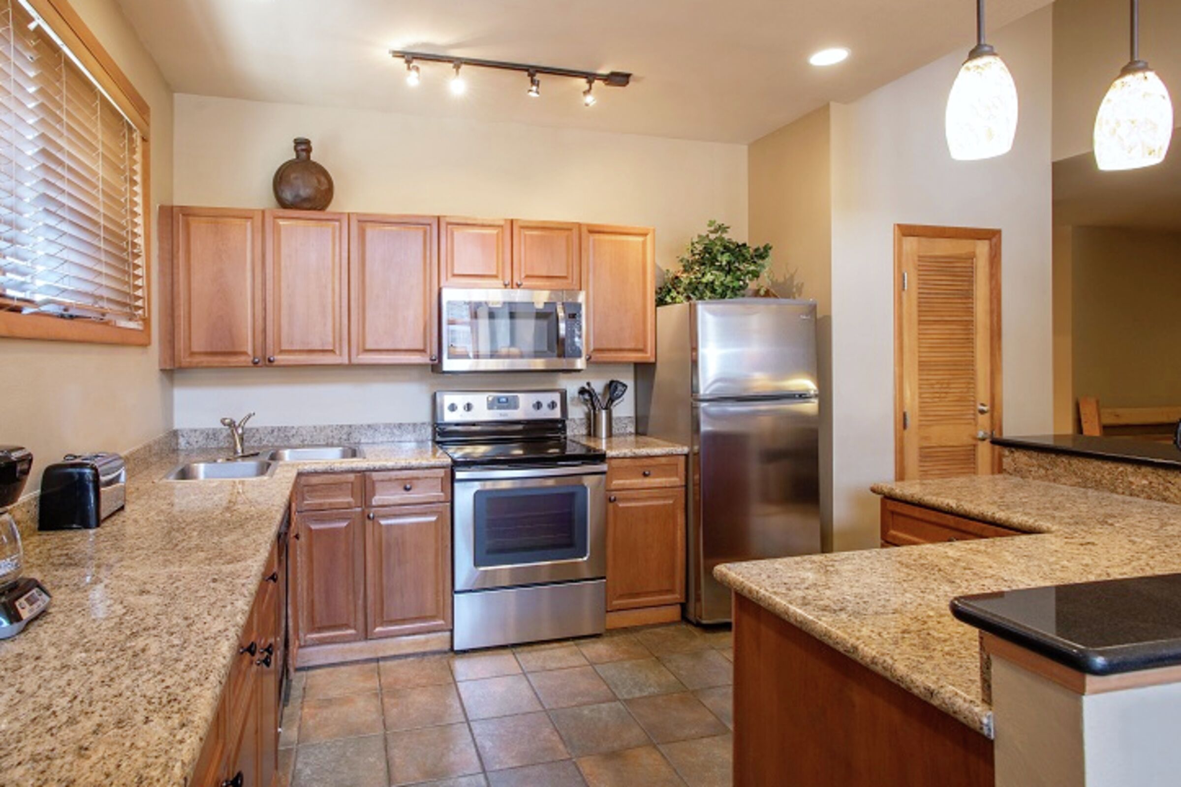 #2323 - Kitchen