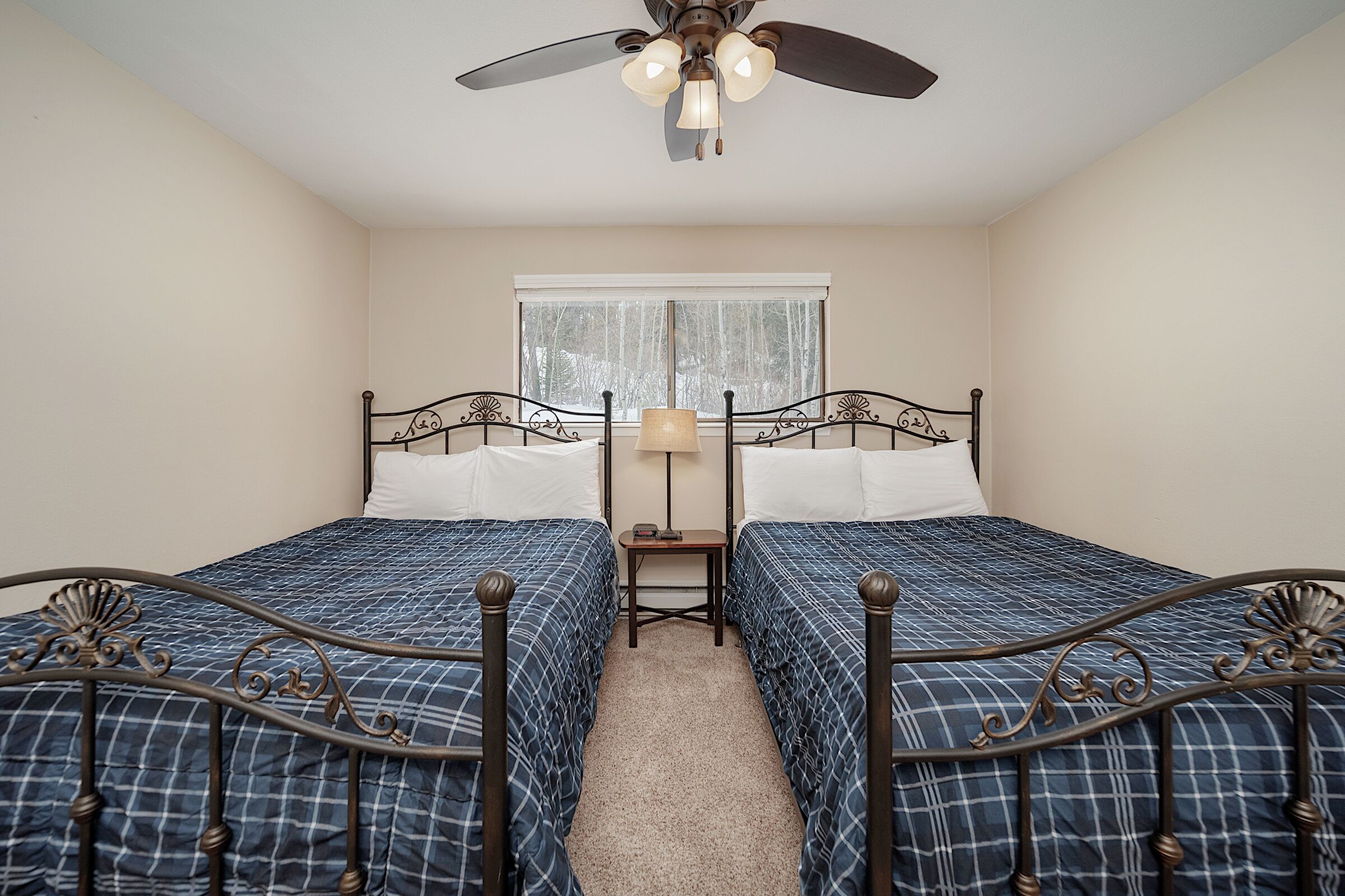 #0412 - Bedroom