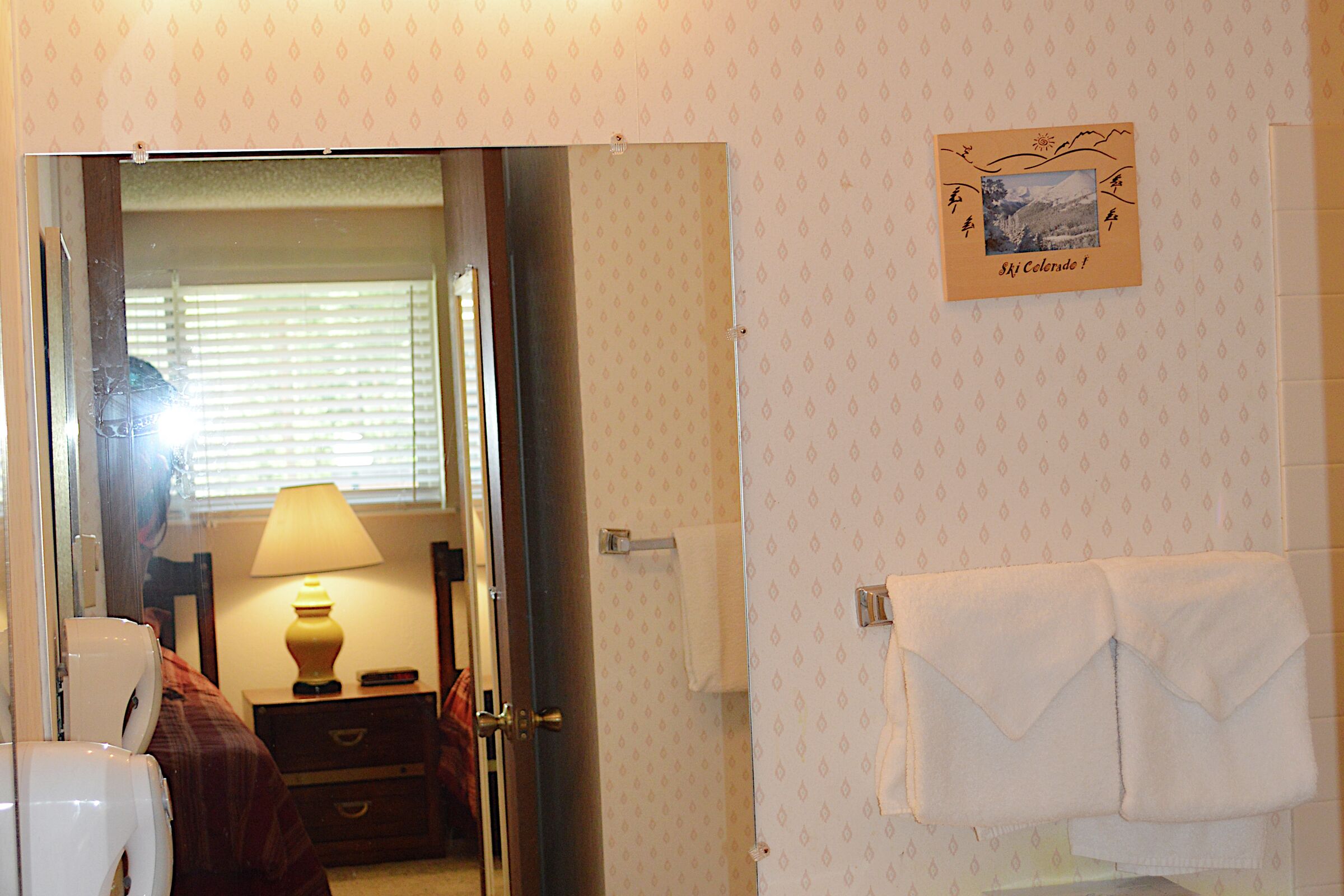 #0623 - Ensuite Bathroom