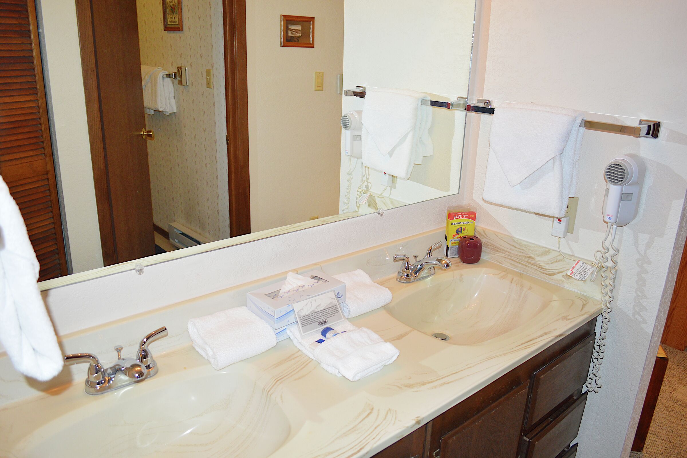 #0623 - Master Ensuite Bathroom