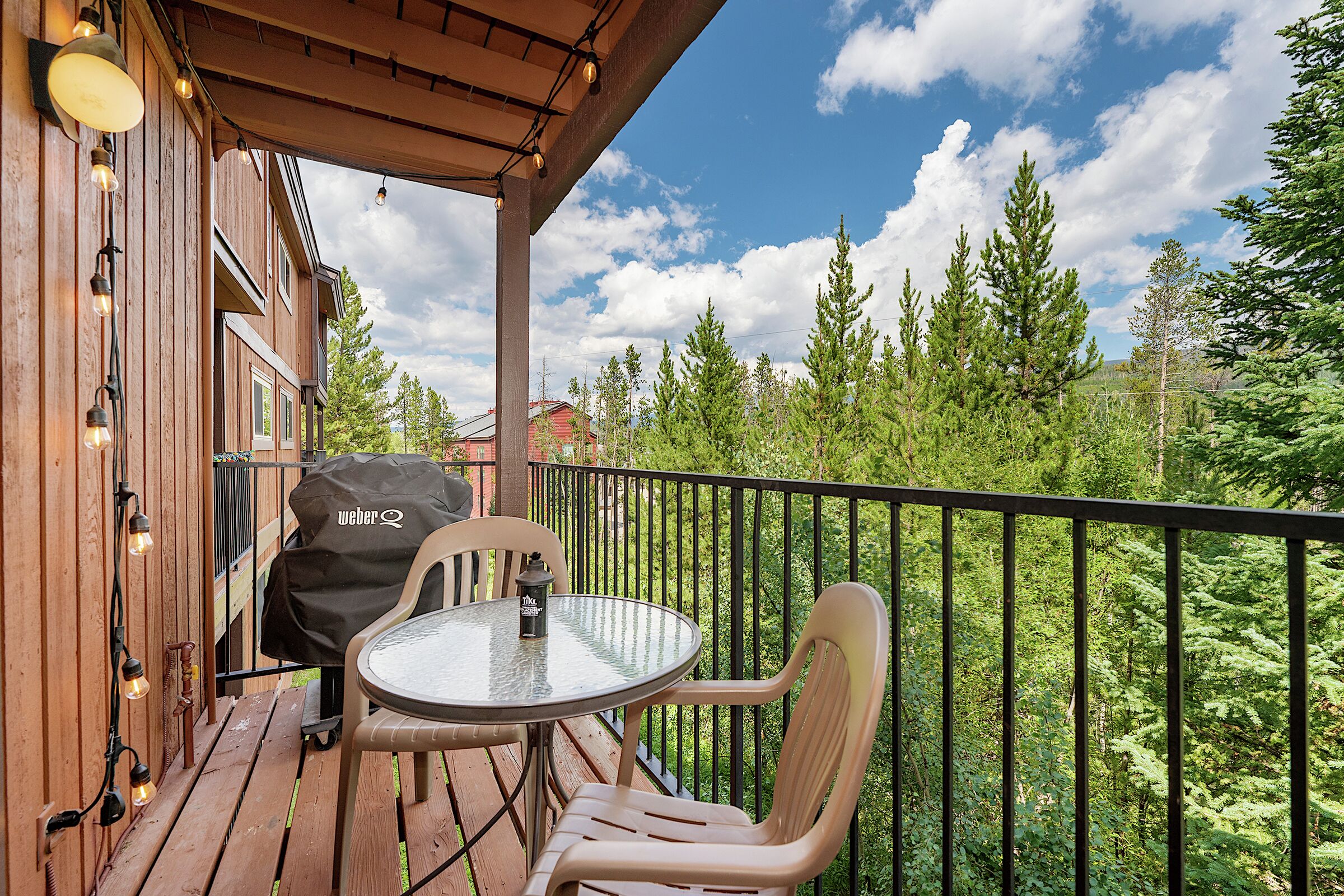 Balcony with BBQ
