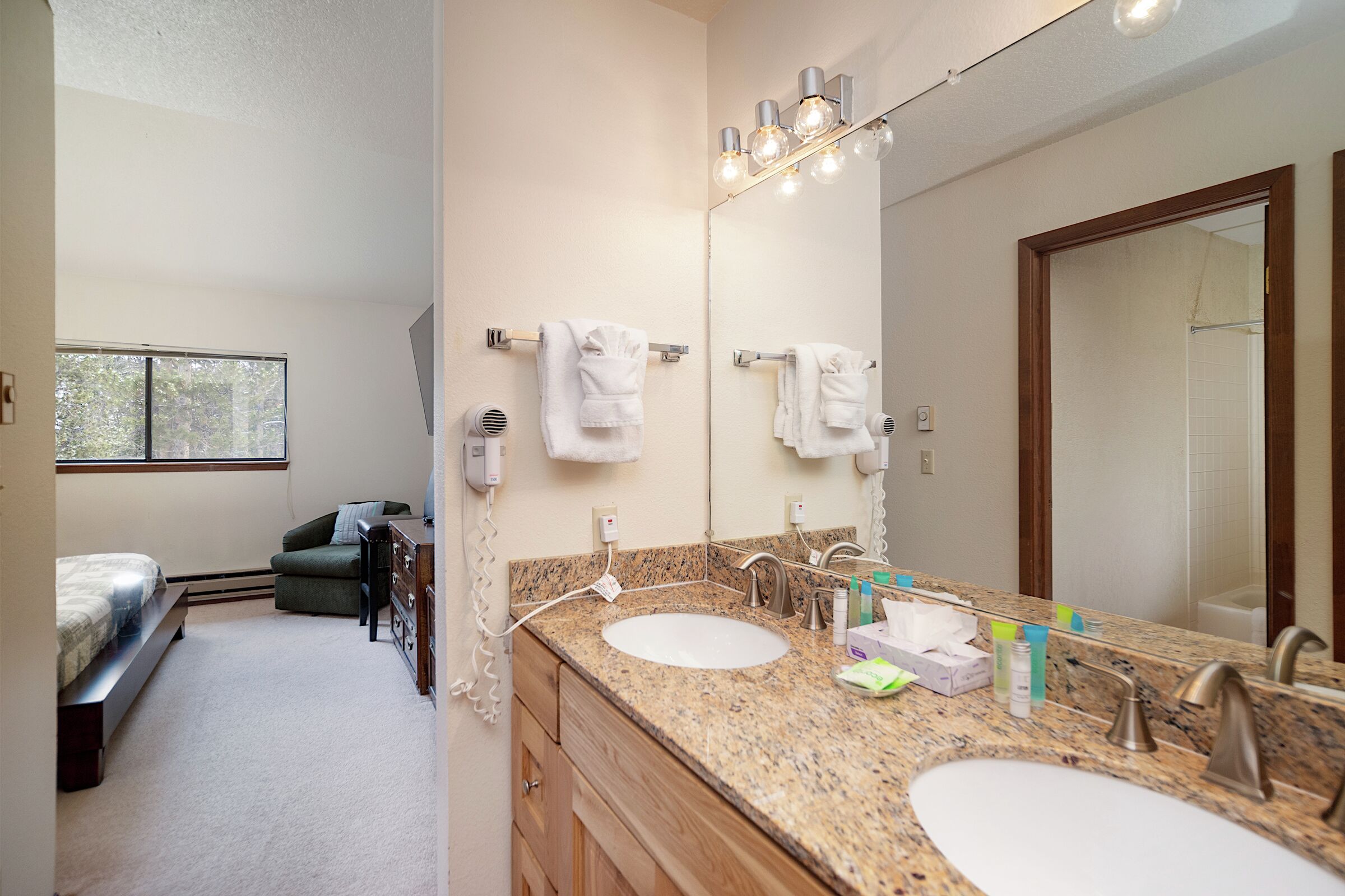 Master Ensuite Bathroom