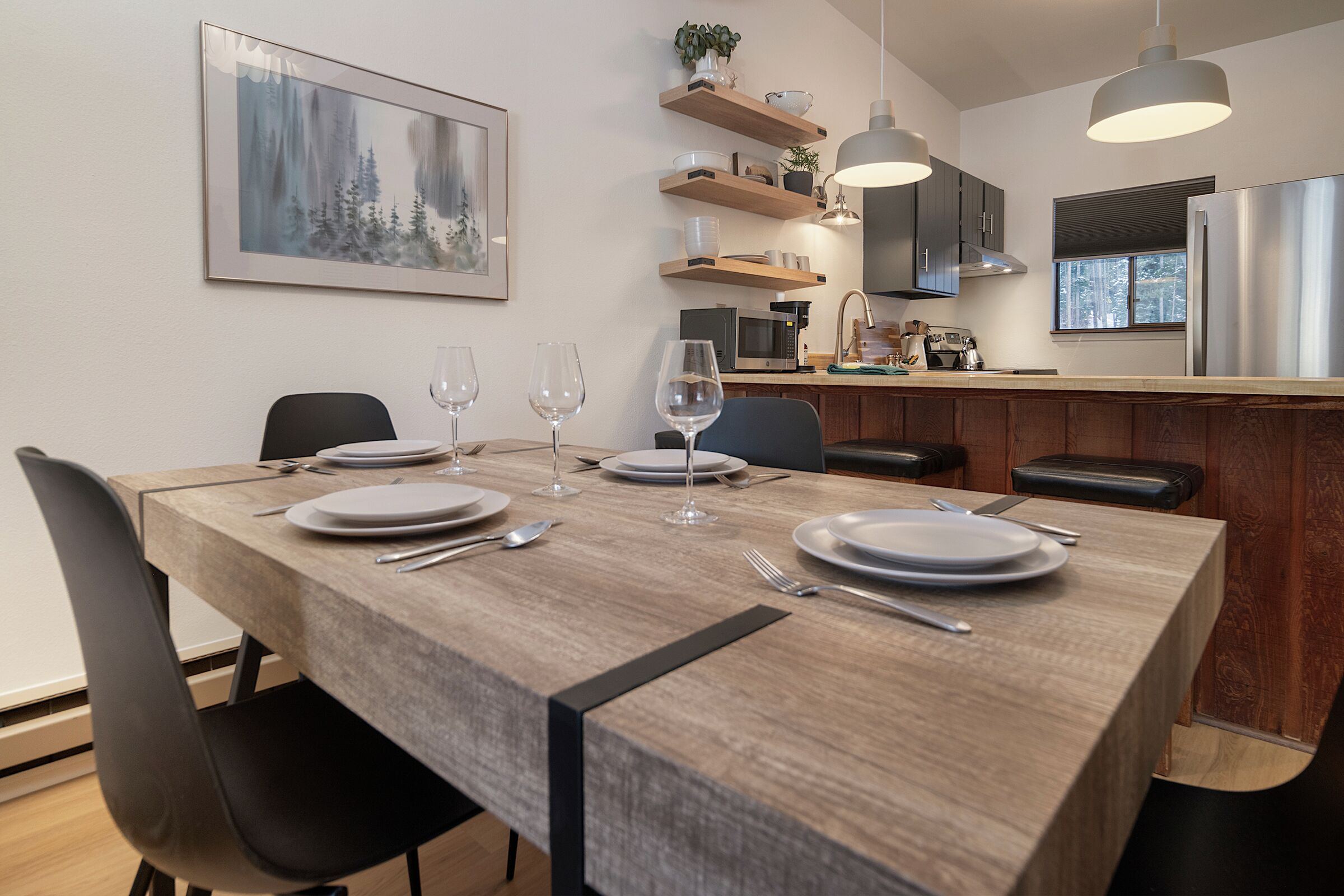 #0332 - Dining Room