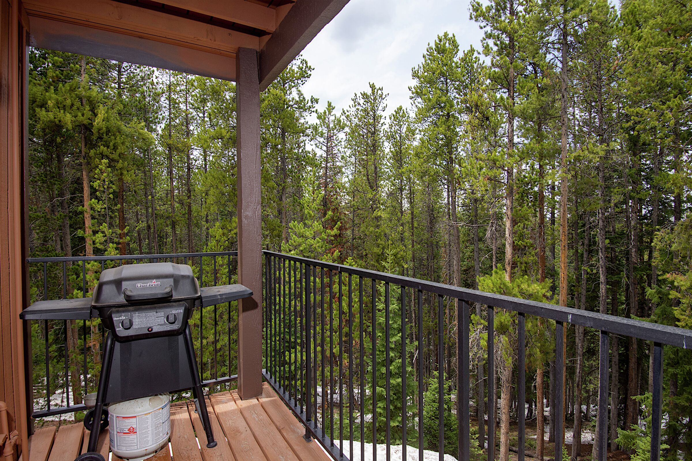 Balcony with BBQ