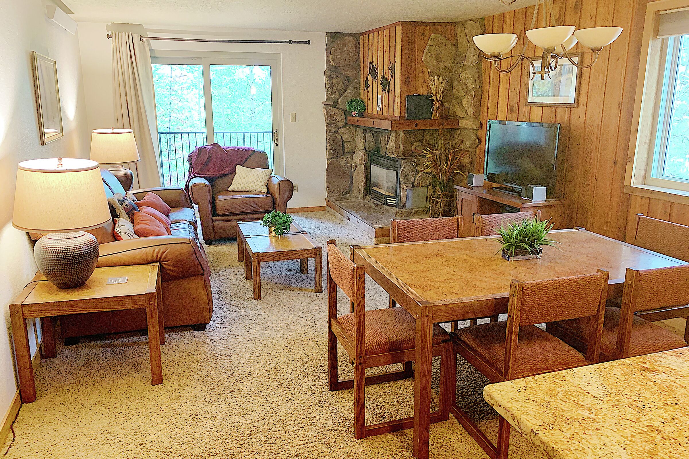 #0724 - Dining Room & Living Room