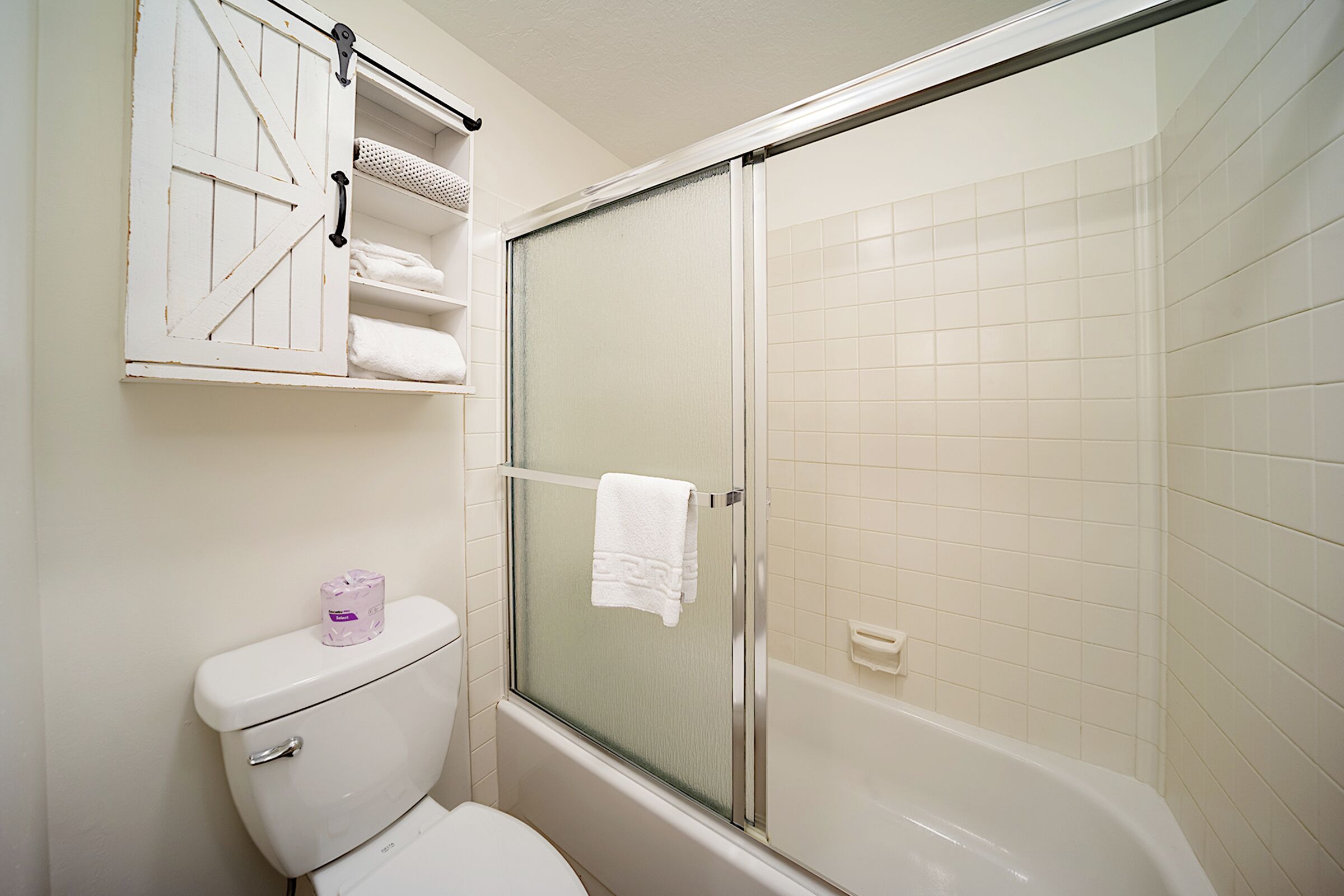 Master Ensuite Bathroom