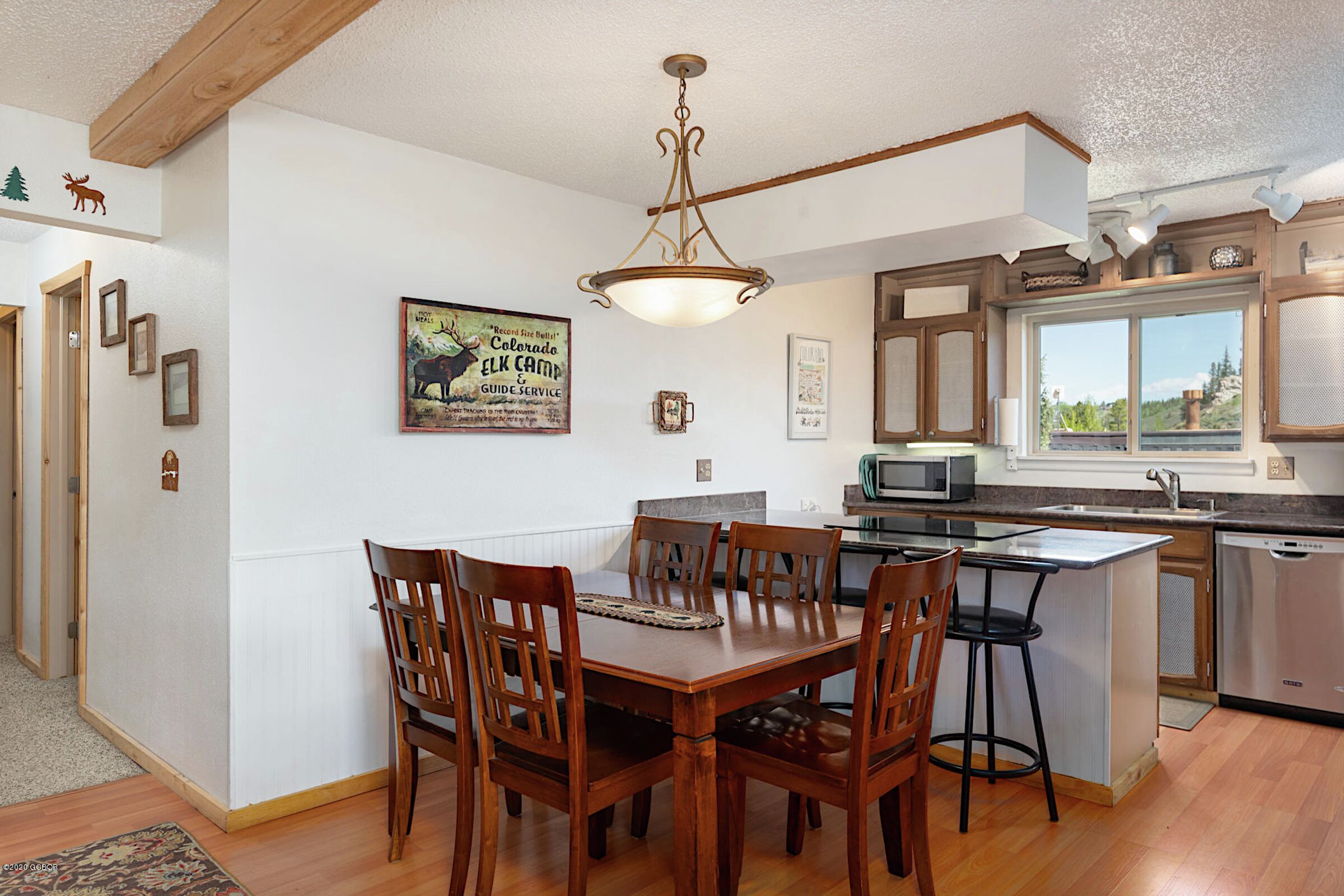 #1618 - Dining Room & Kitchen