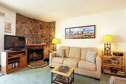 #9-4 - Living Room