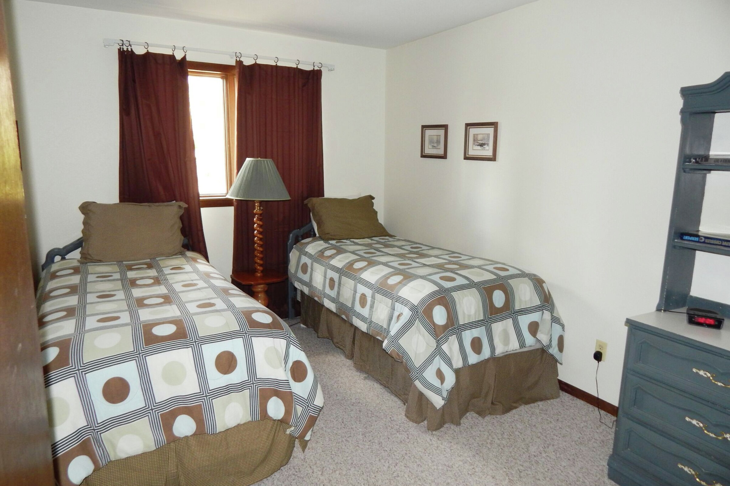 #4 - Alpine - Bedroom