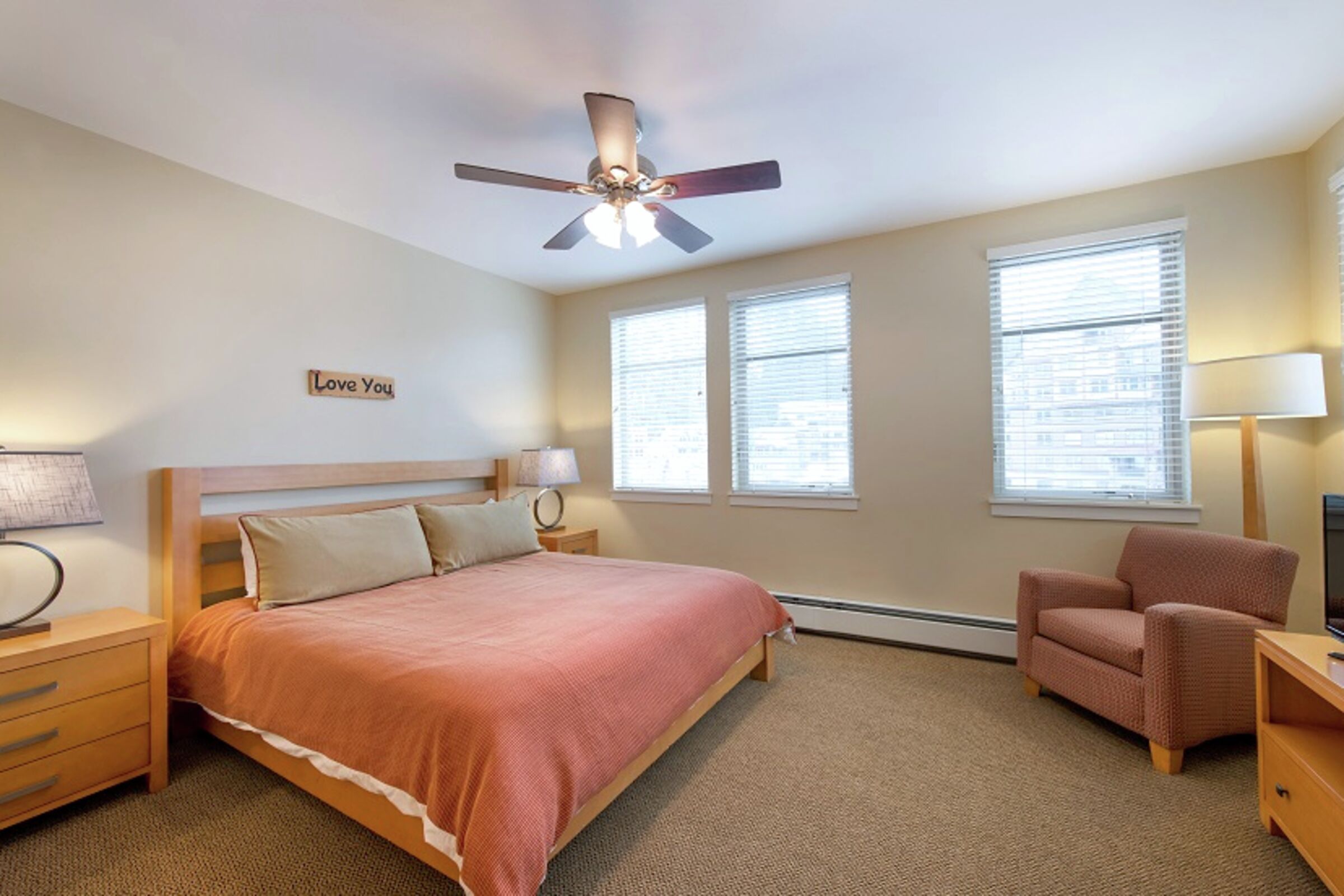 #4440 - Master Bedroom