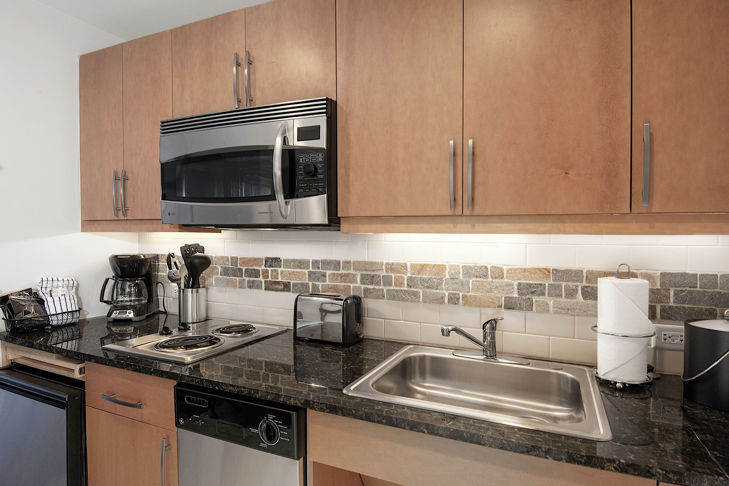 Studio Kitchen