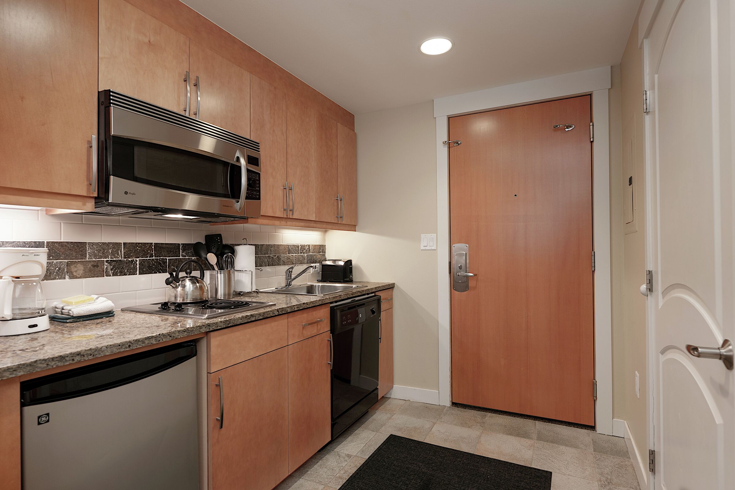 Studio Kitchen