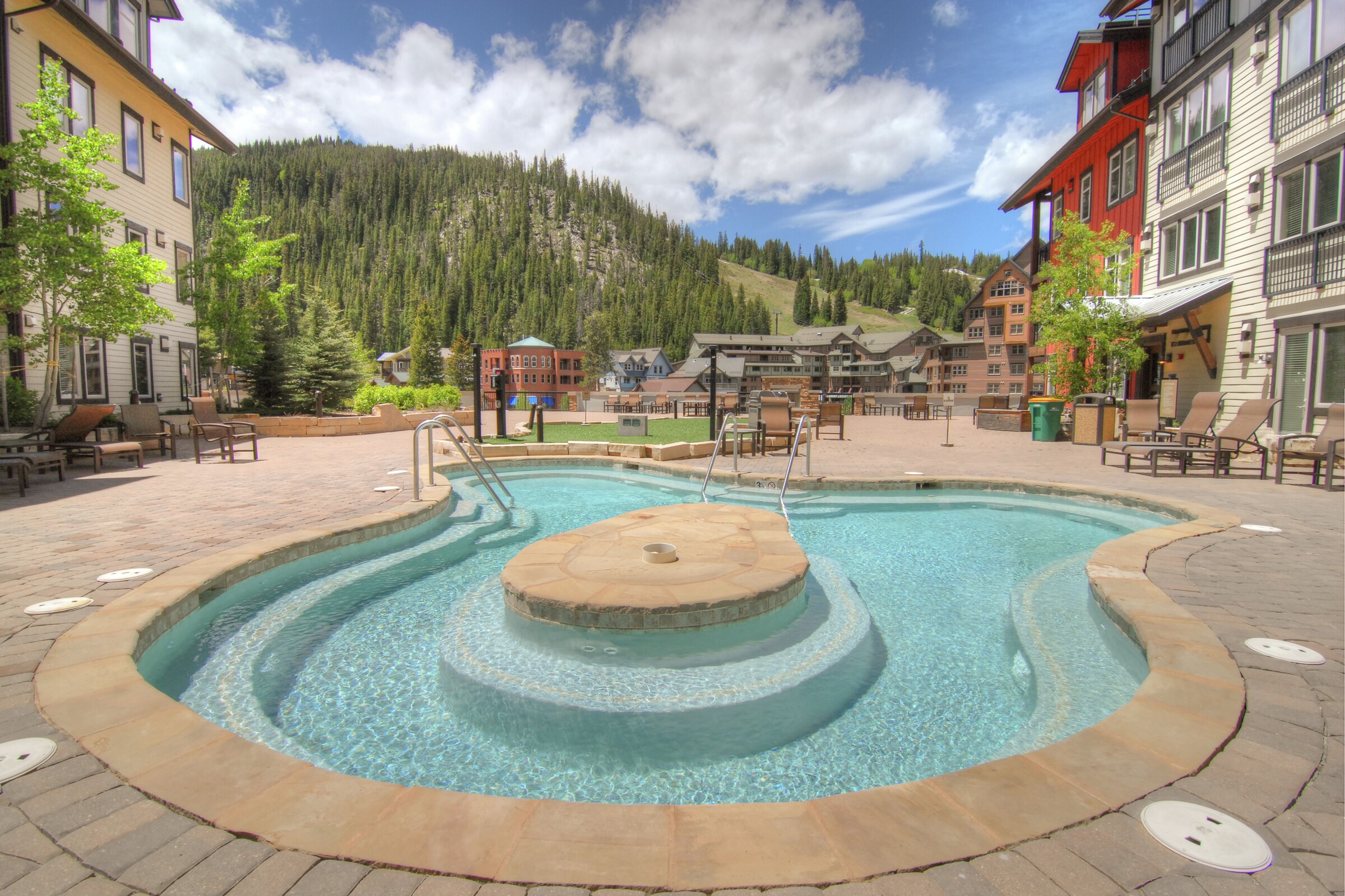 Outdoor Hot Tub