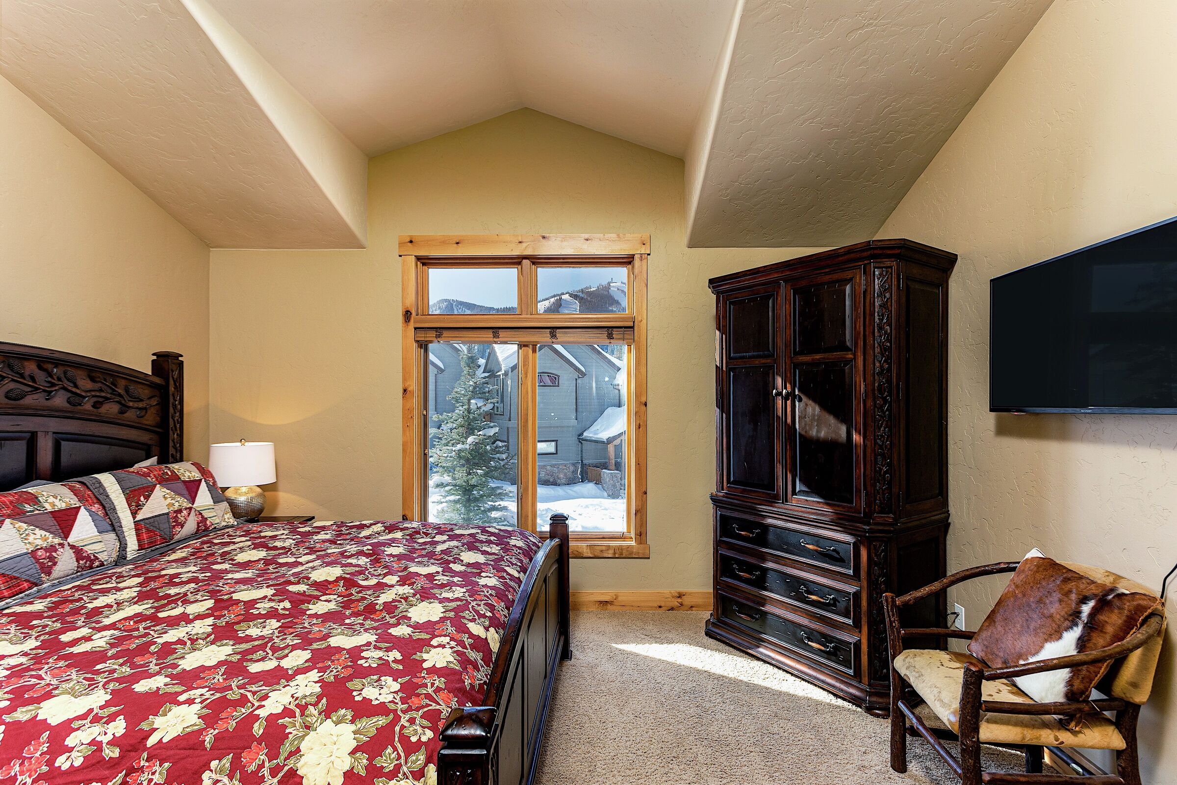 #200 - Master Bedroom