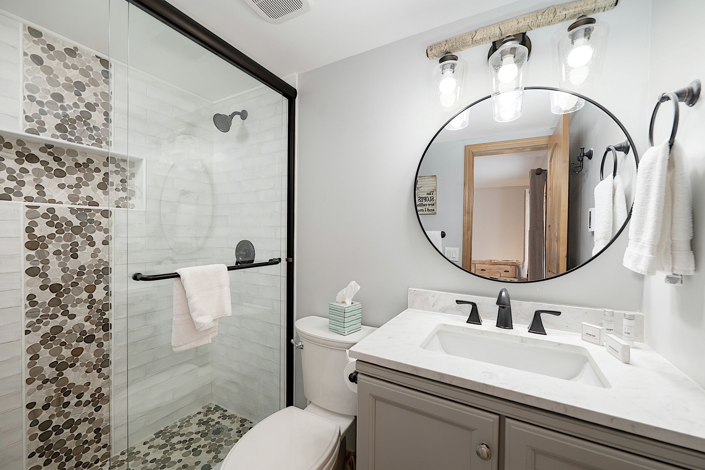 #A101 - Master Ensuite Bathroom