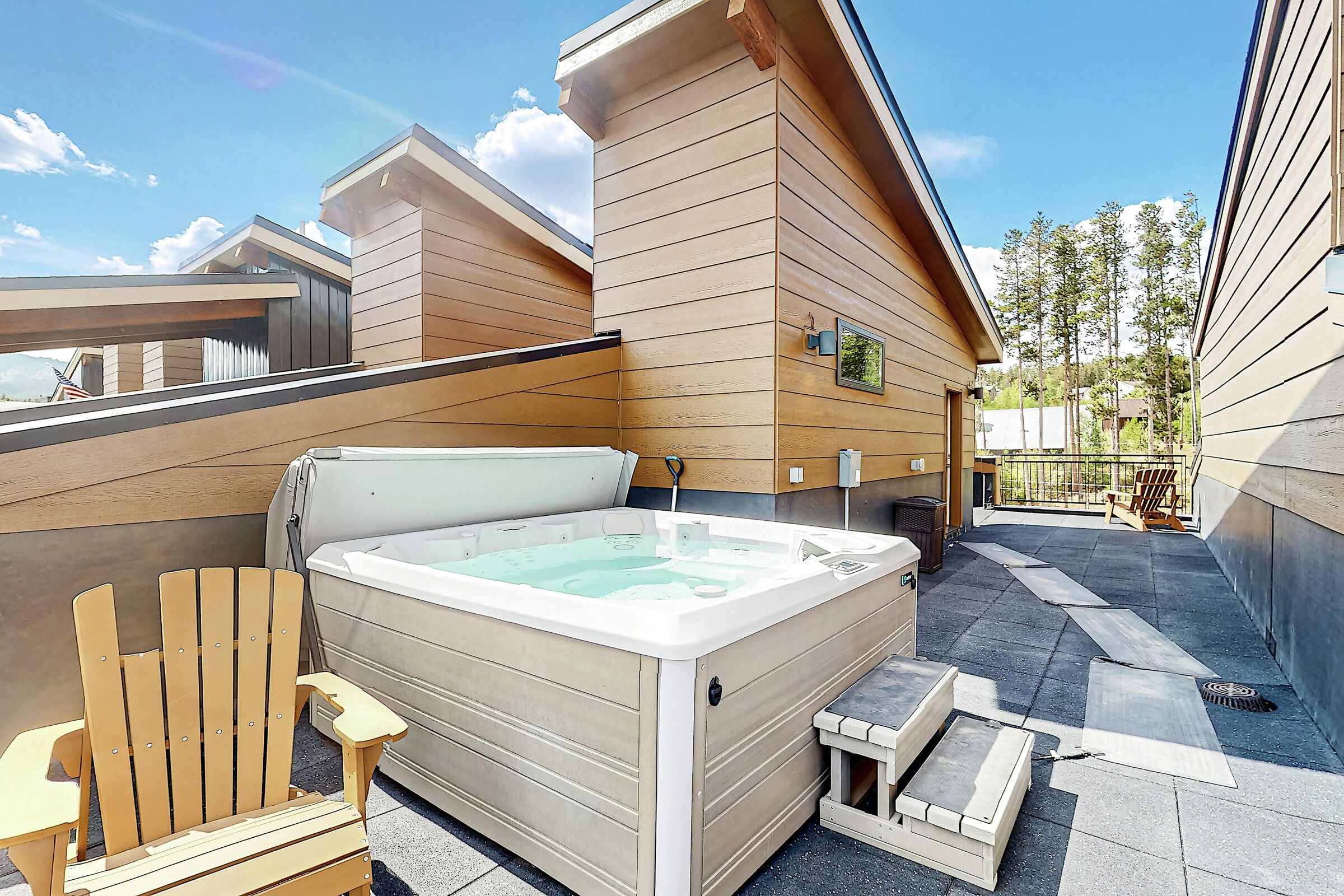 Rooftop Patio with Hot Tub