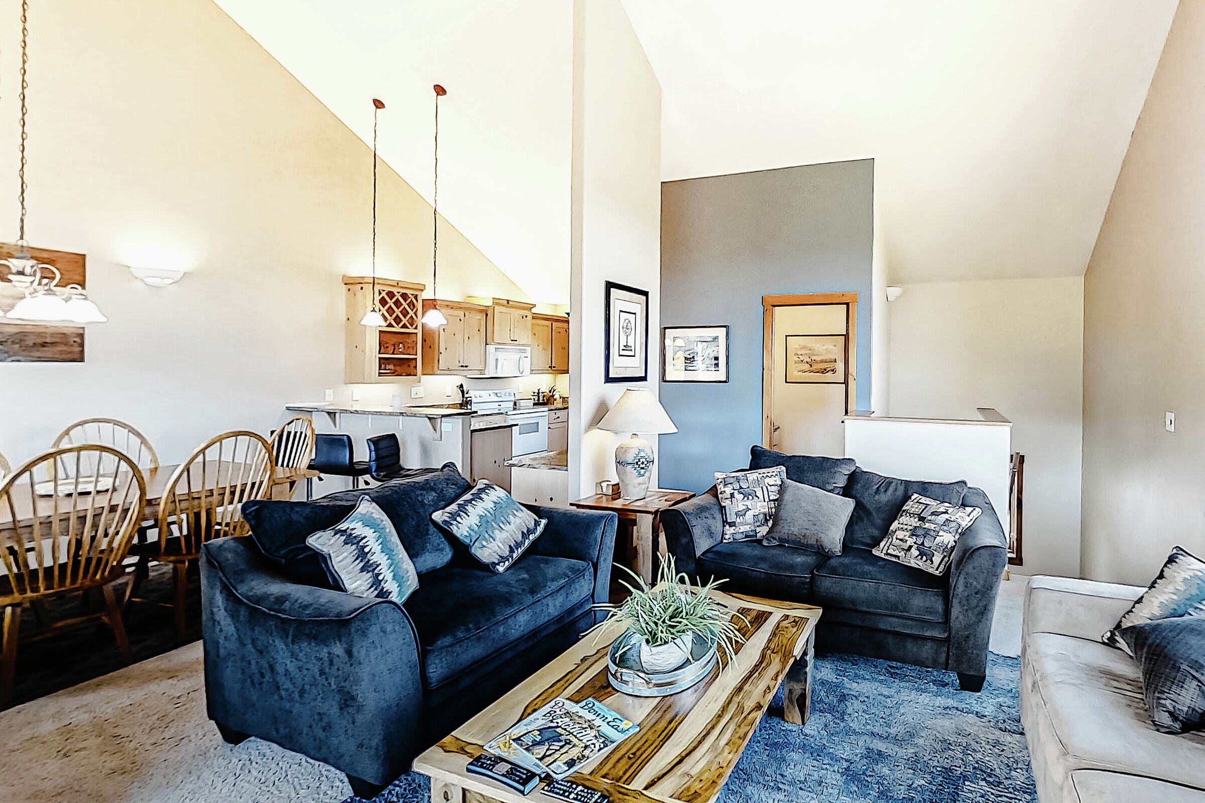 #5 - Living Area