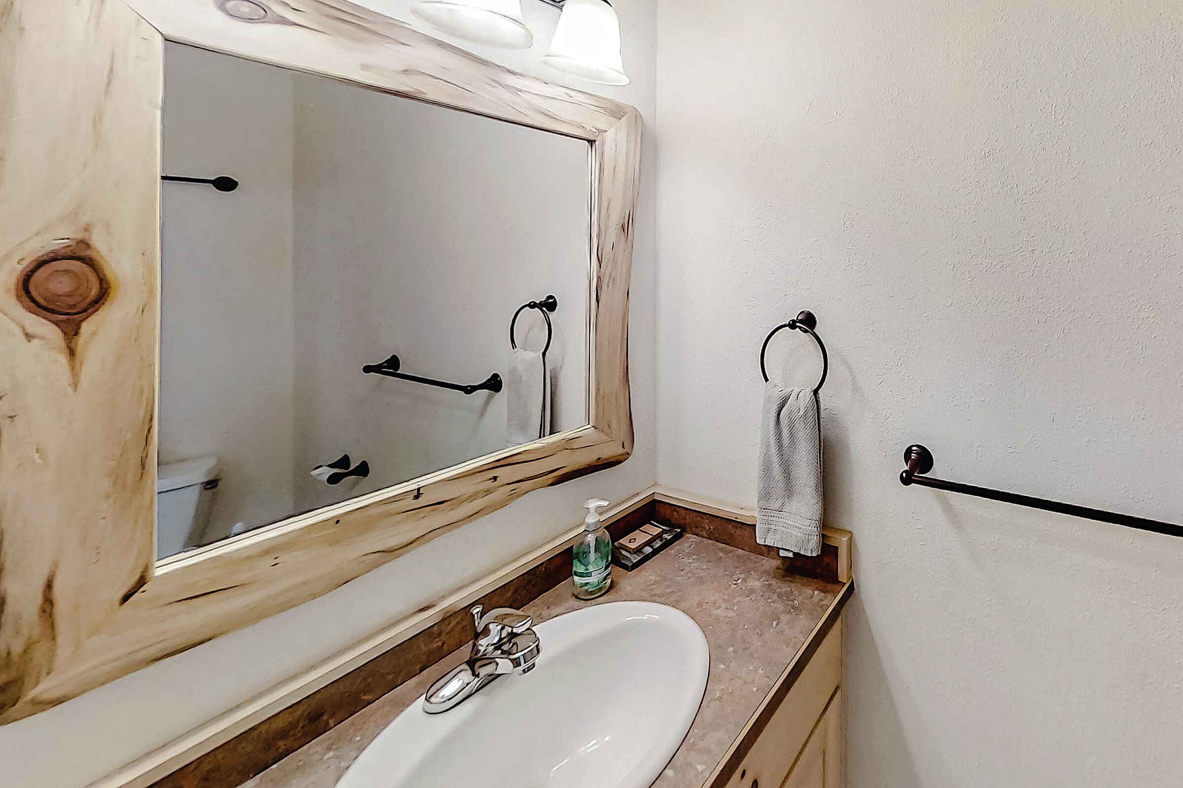 #5 - Den Ensuite Bathroom
