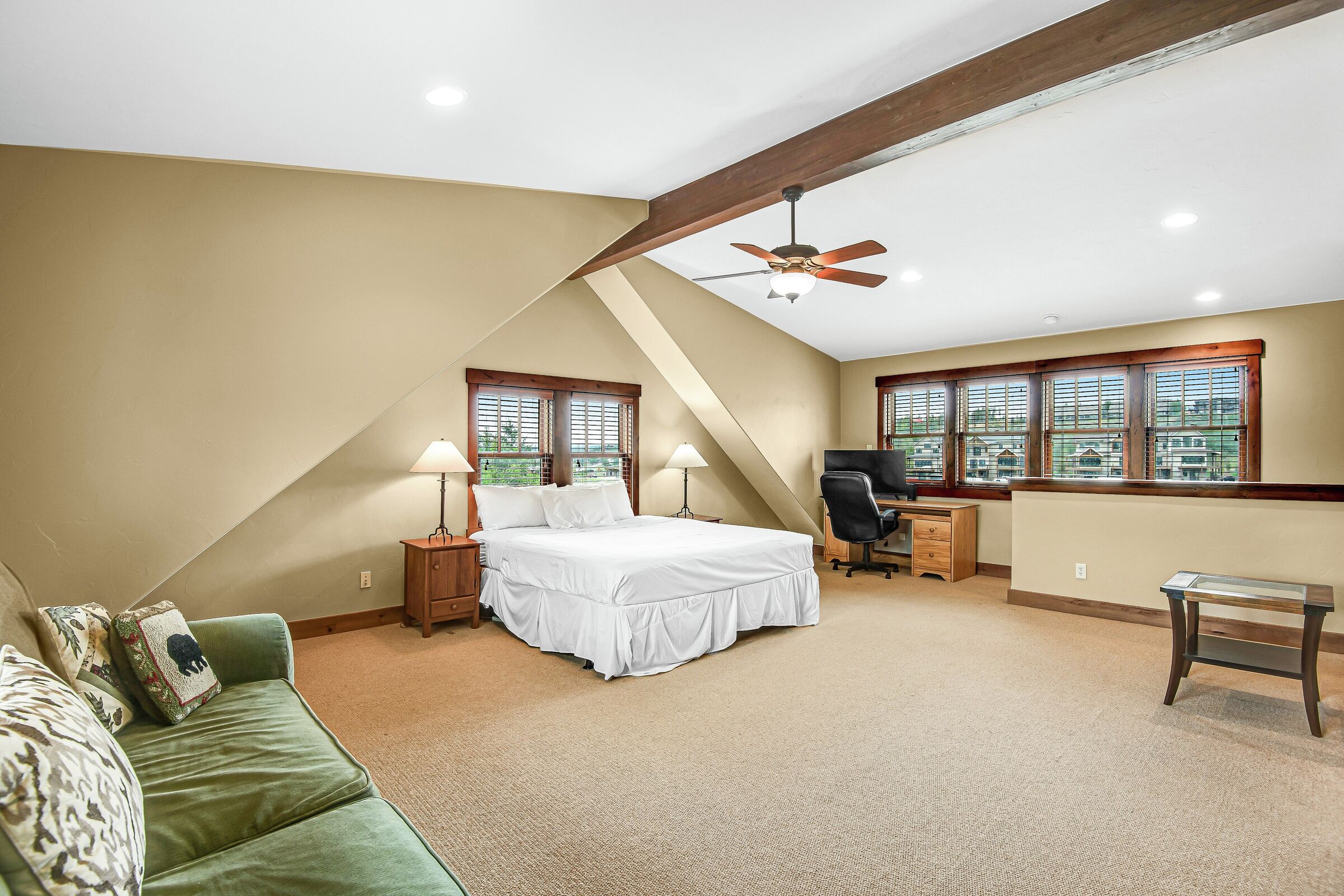 4 Bdrm 4 Bath HT - Loft Bedroom