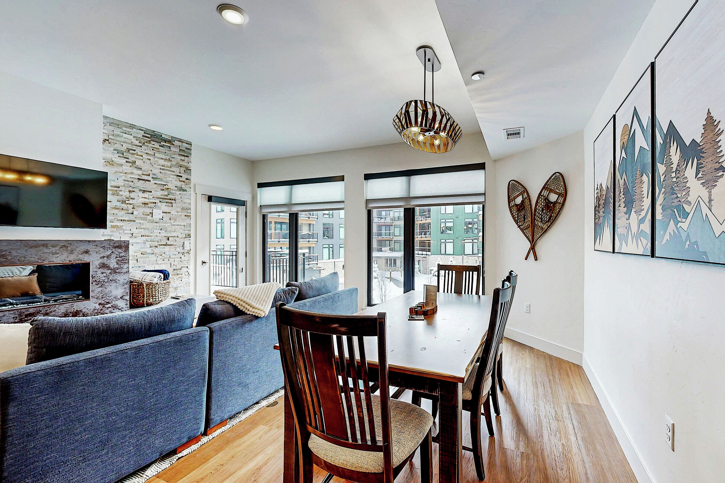 #3207 - Ski Idlewild - Dining Room