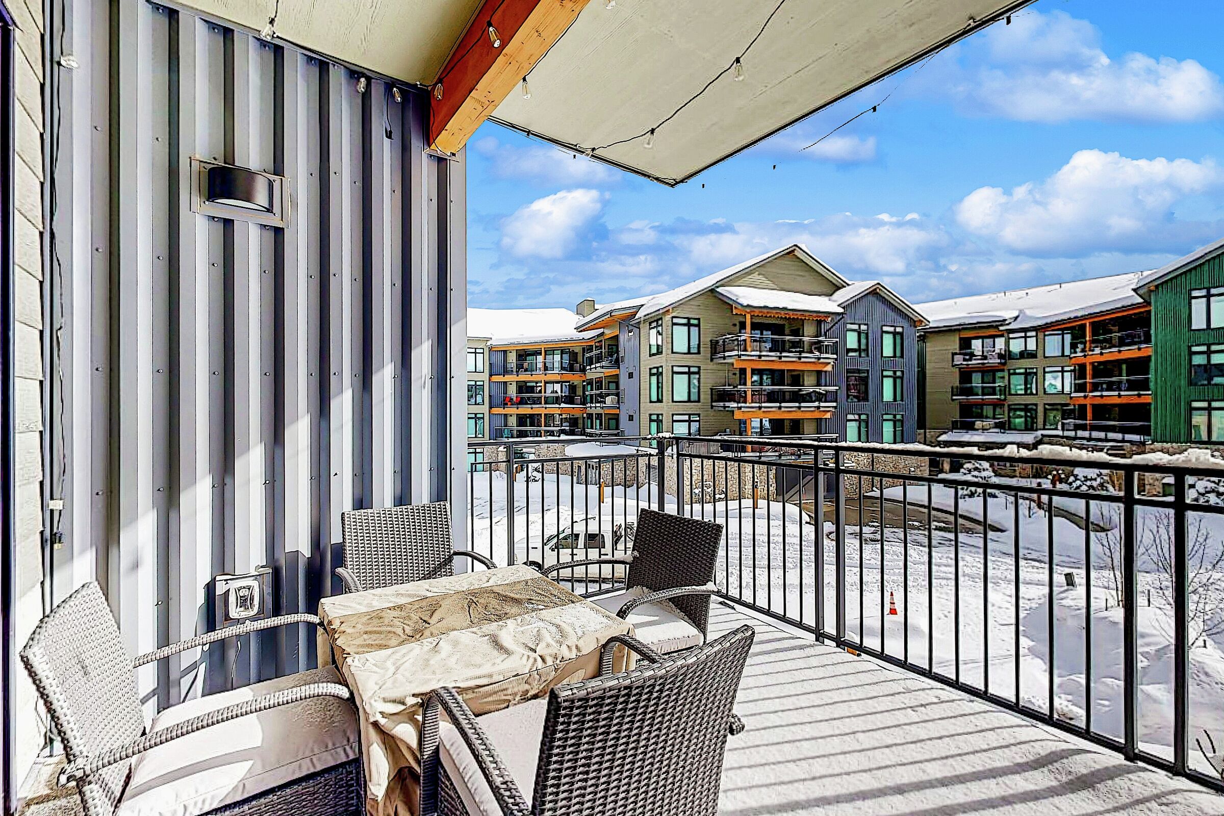 #3207 - Ski Idlewild - Balcony
