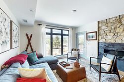 #2306 - Timber Fox Escape - Living Area
