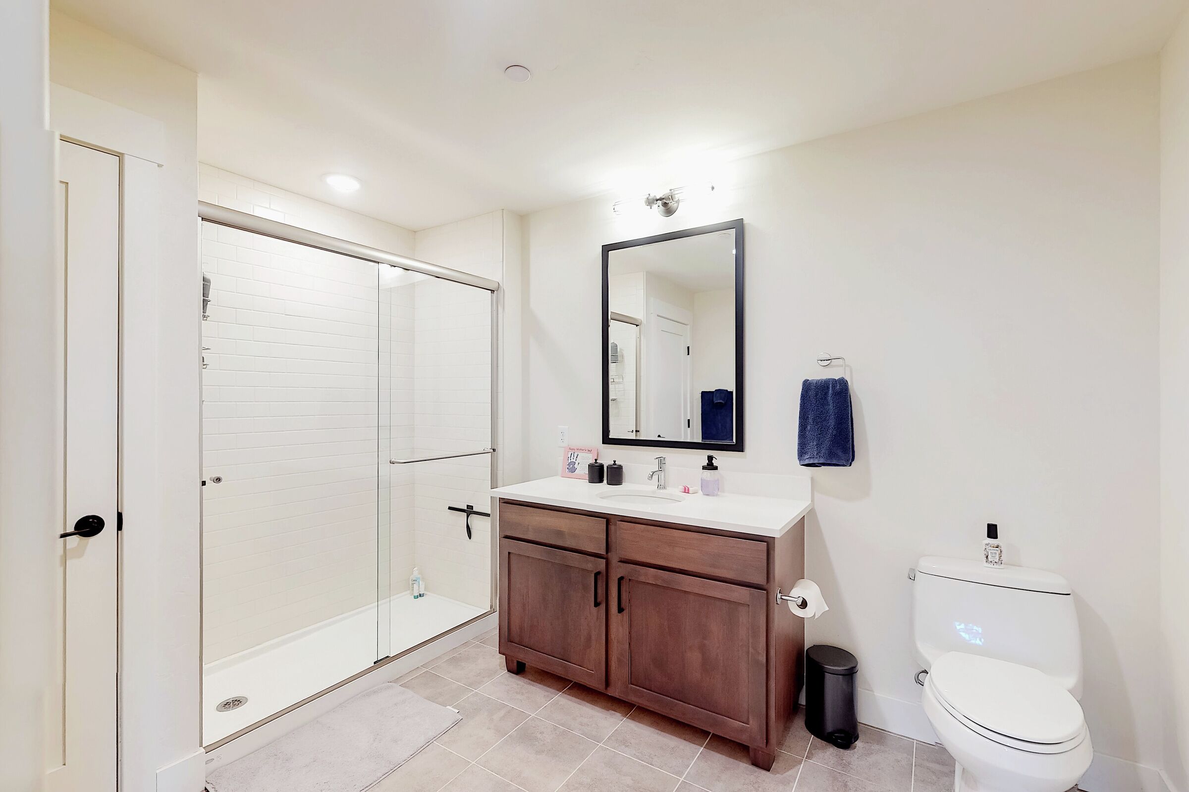 #301 - Modern Mountain Getaway - Master Ensuite Bathroom