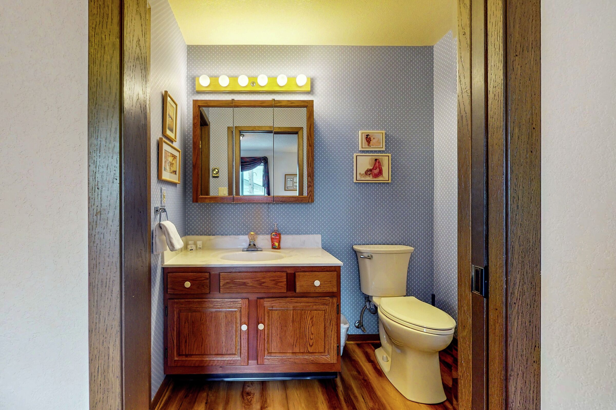 #A201 - Cozy Condo - Master Ensuite Bathroom
