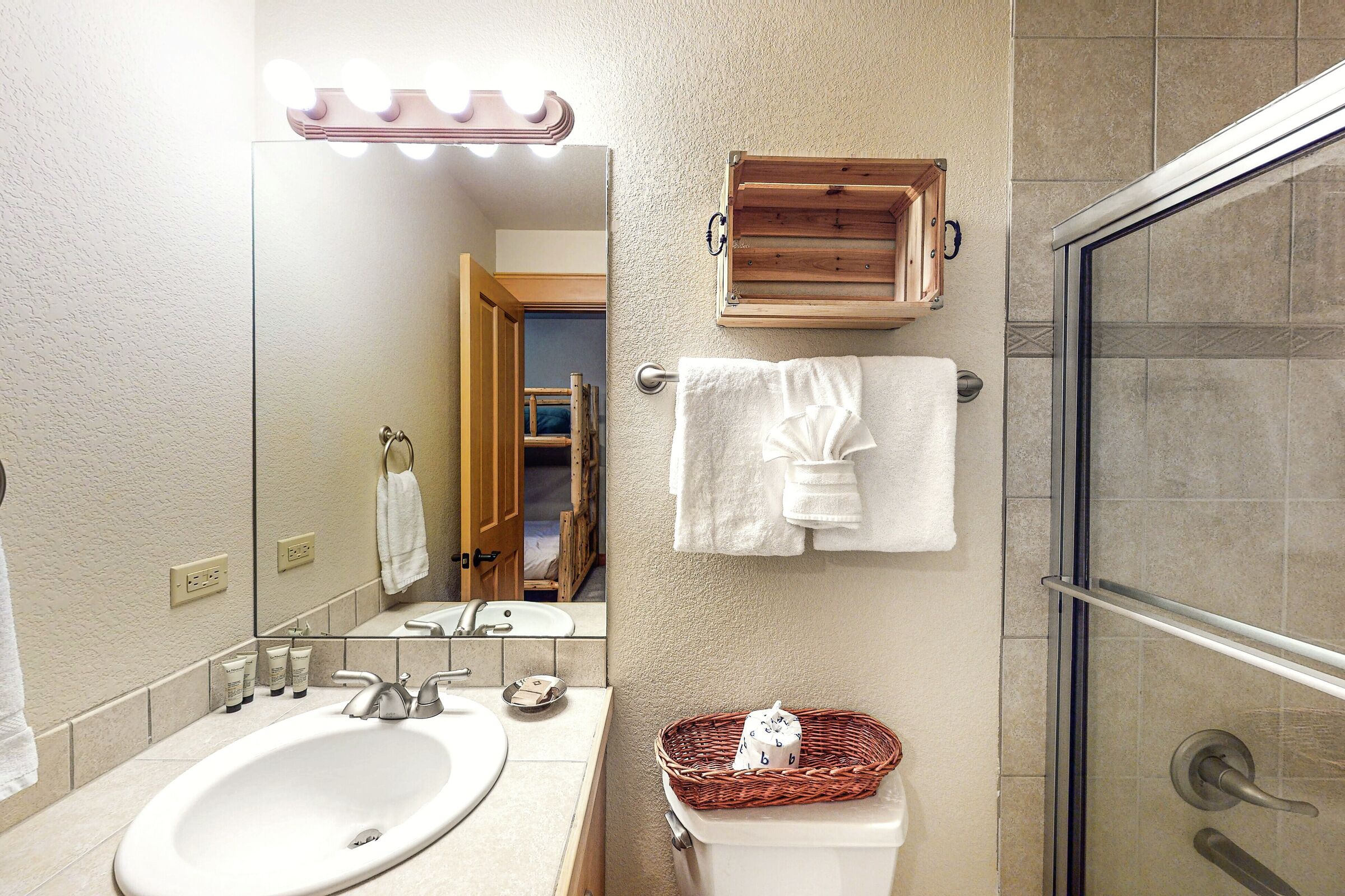 #109 - Red Quill Village - Ensuite Bathroom