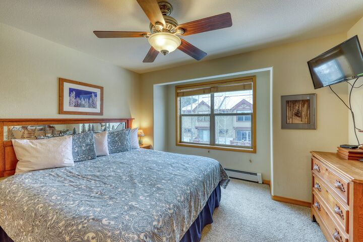 #211 - Sawyer - Master Bedroom