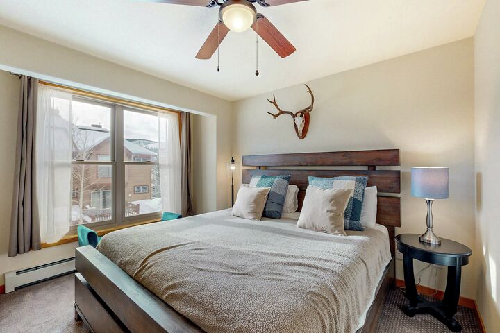 #101 - Cabin Sweet Cabin - Master Bedroom