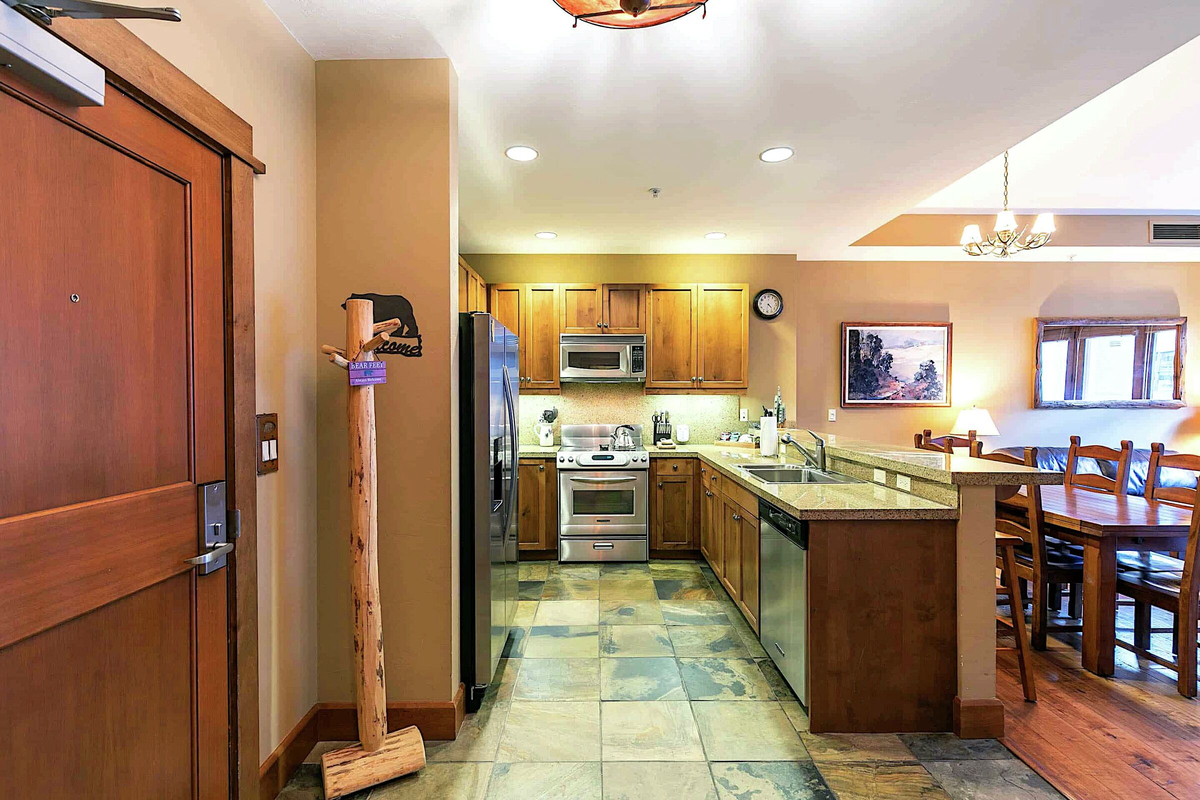 #310 North - Kitchen