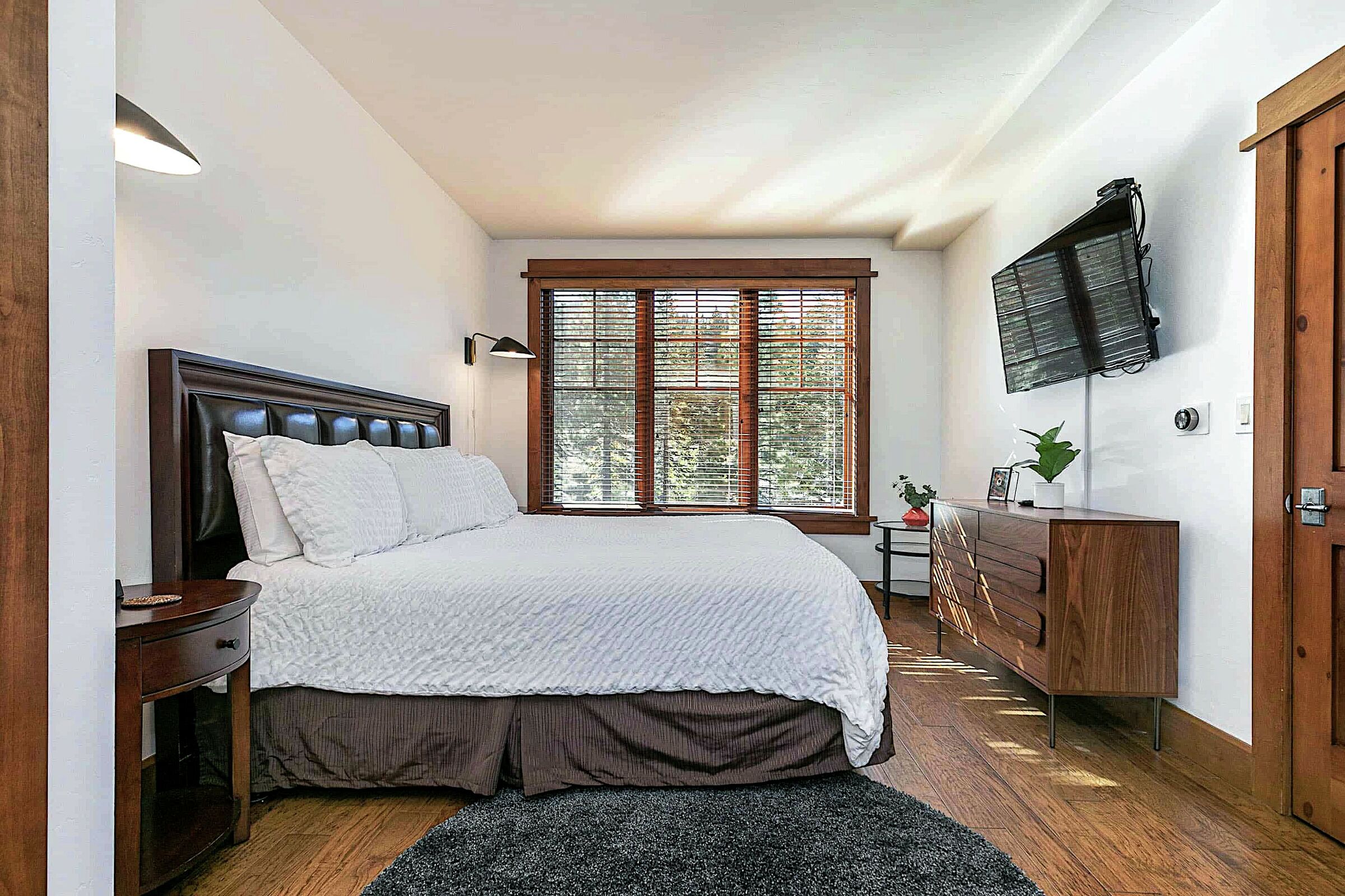#406 South - Master Bedroom