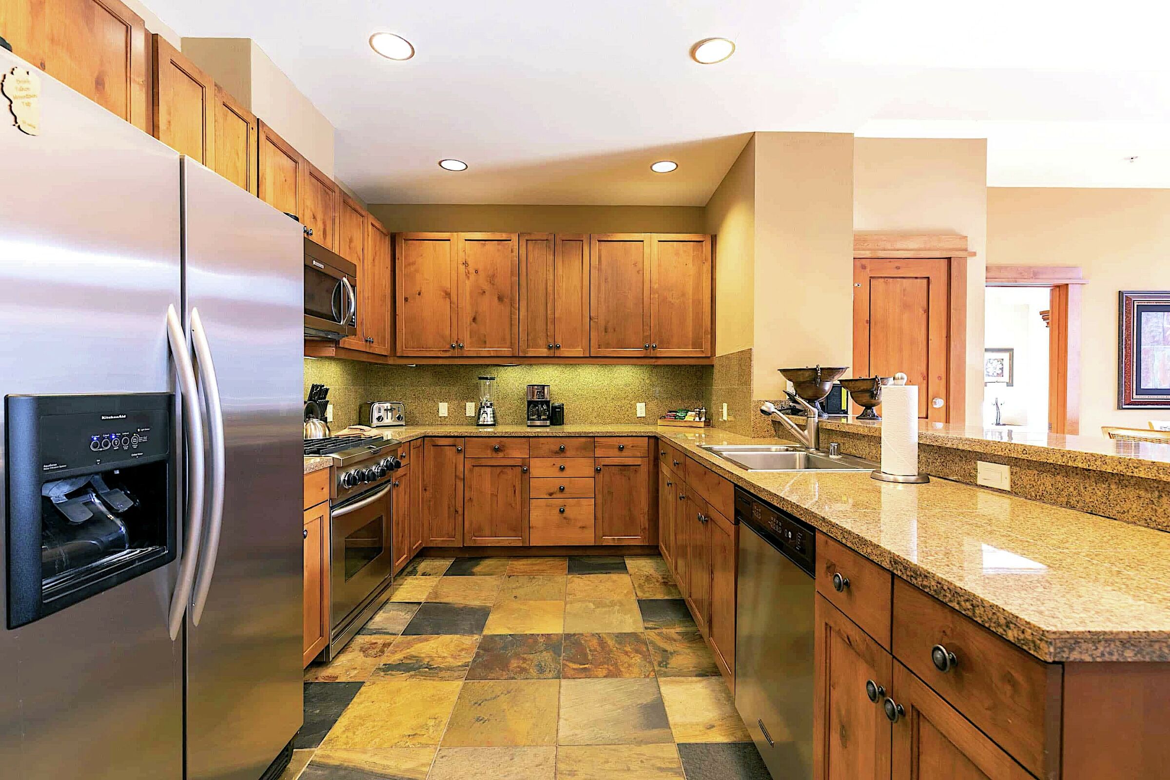 #510 South - Kitchen
