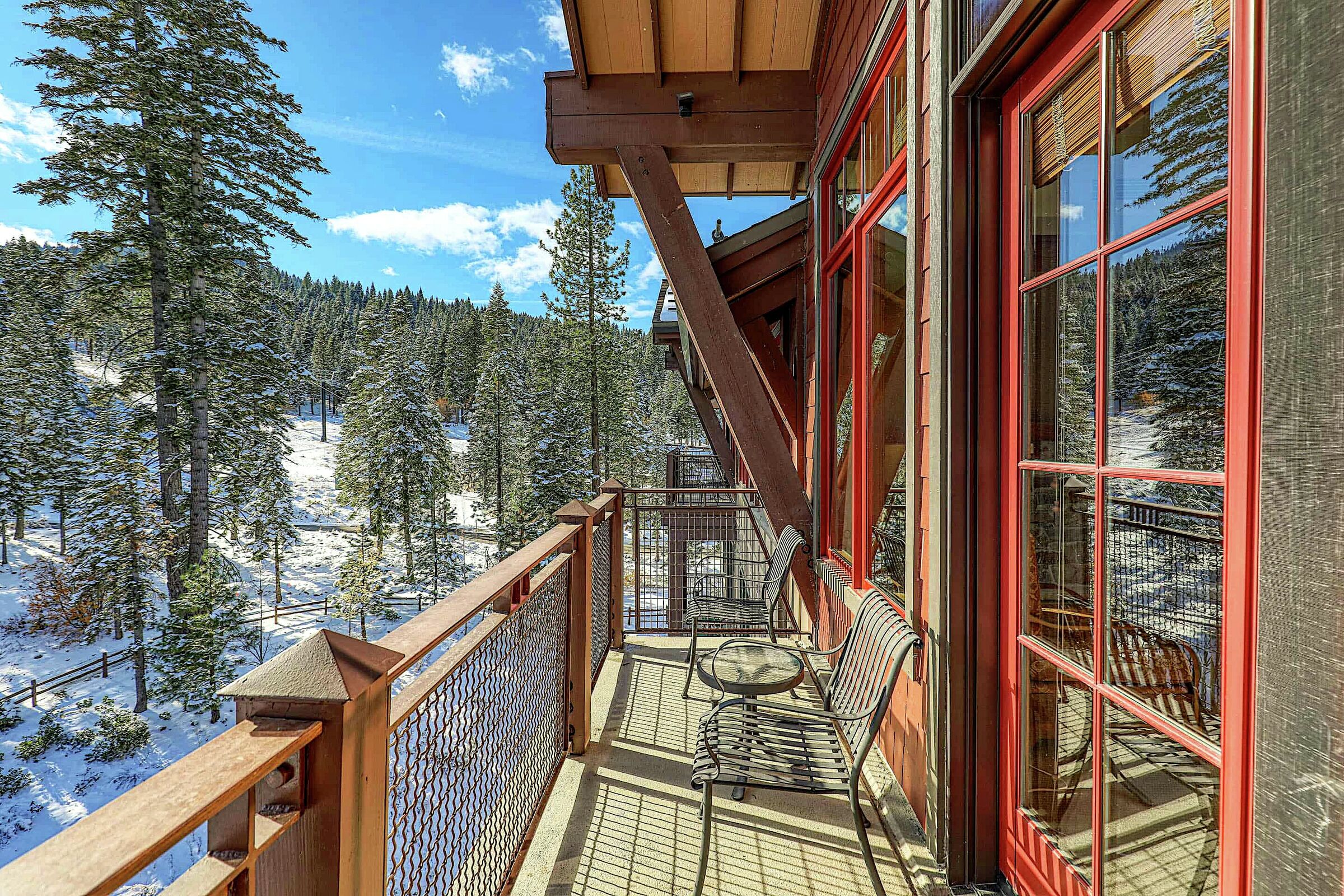 #510 South - Balcony